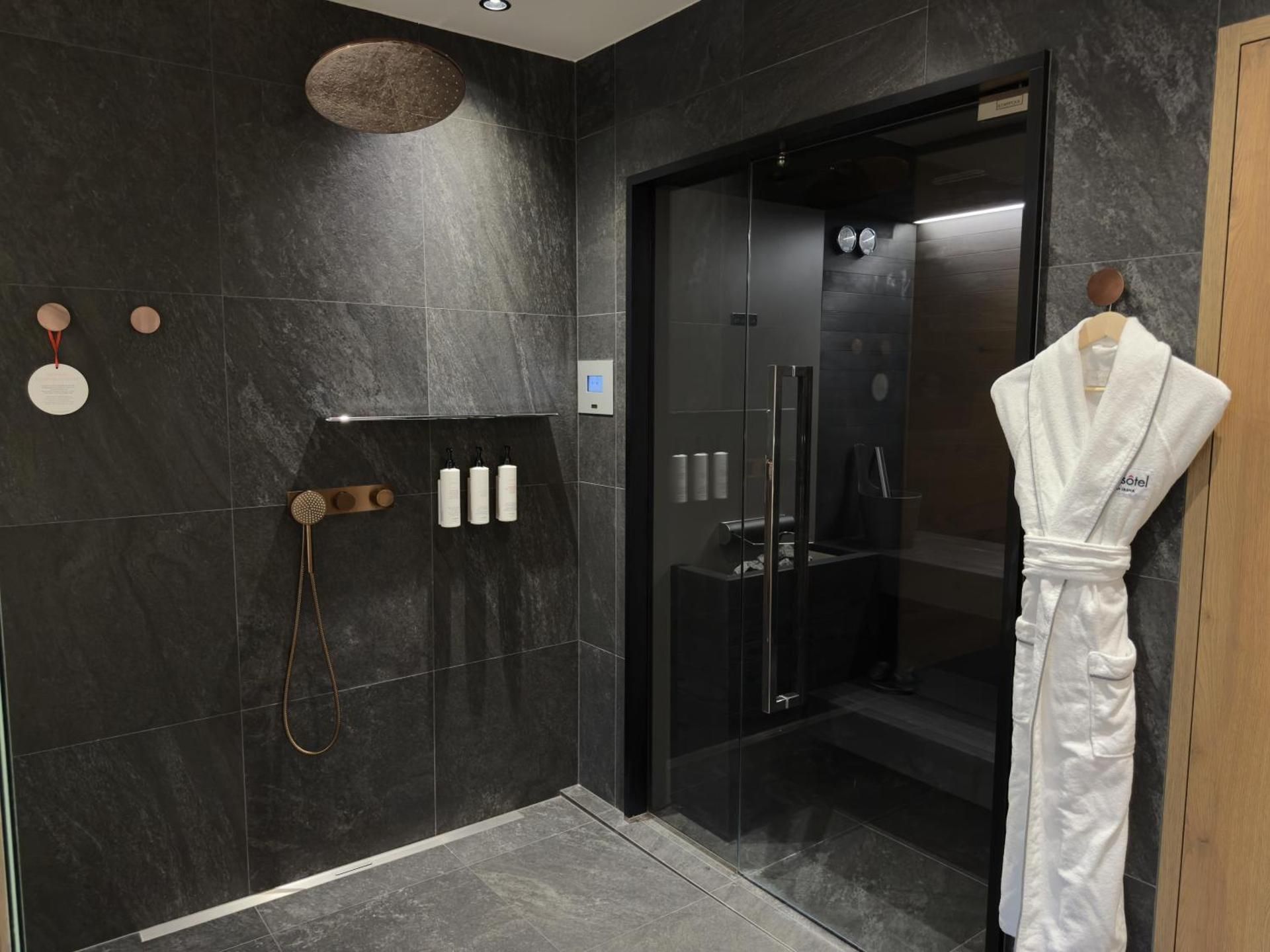 Three-Bedroom Executive Apartment