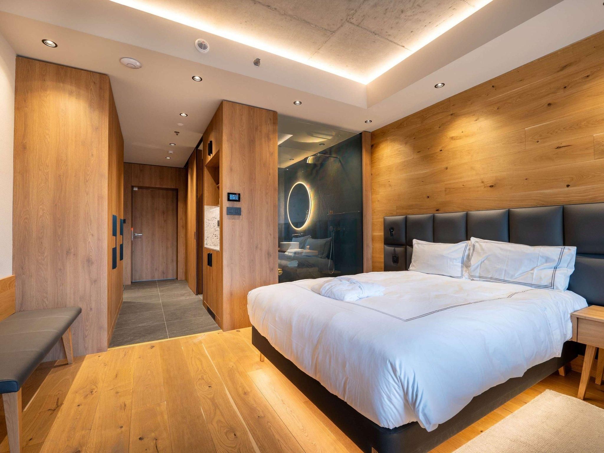 Swiss Advantage King Room