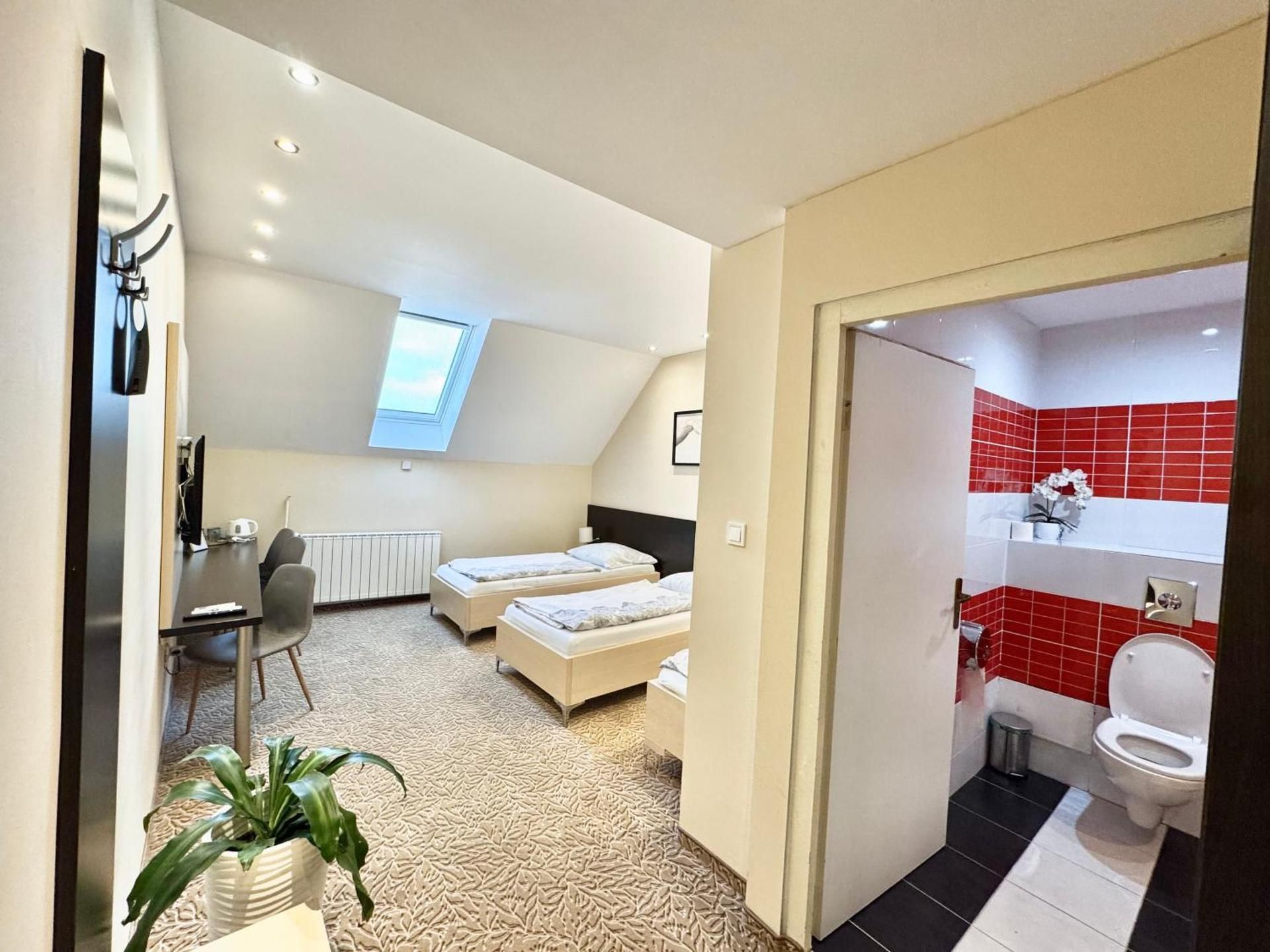 Classic Triple Room