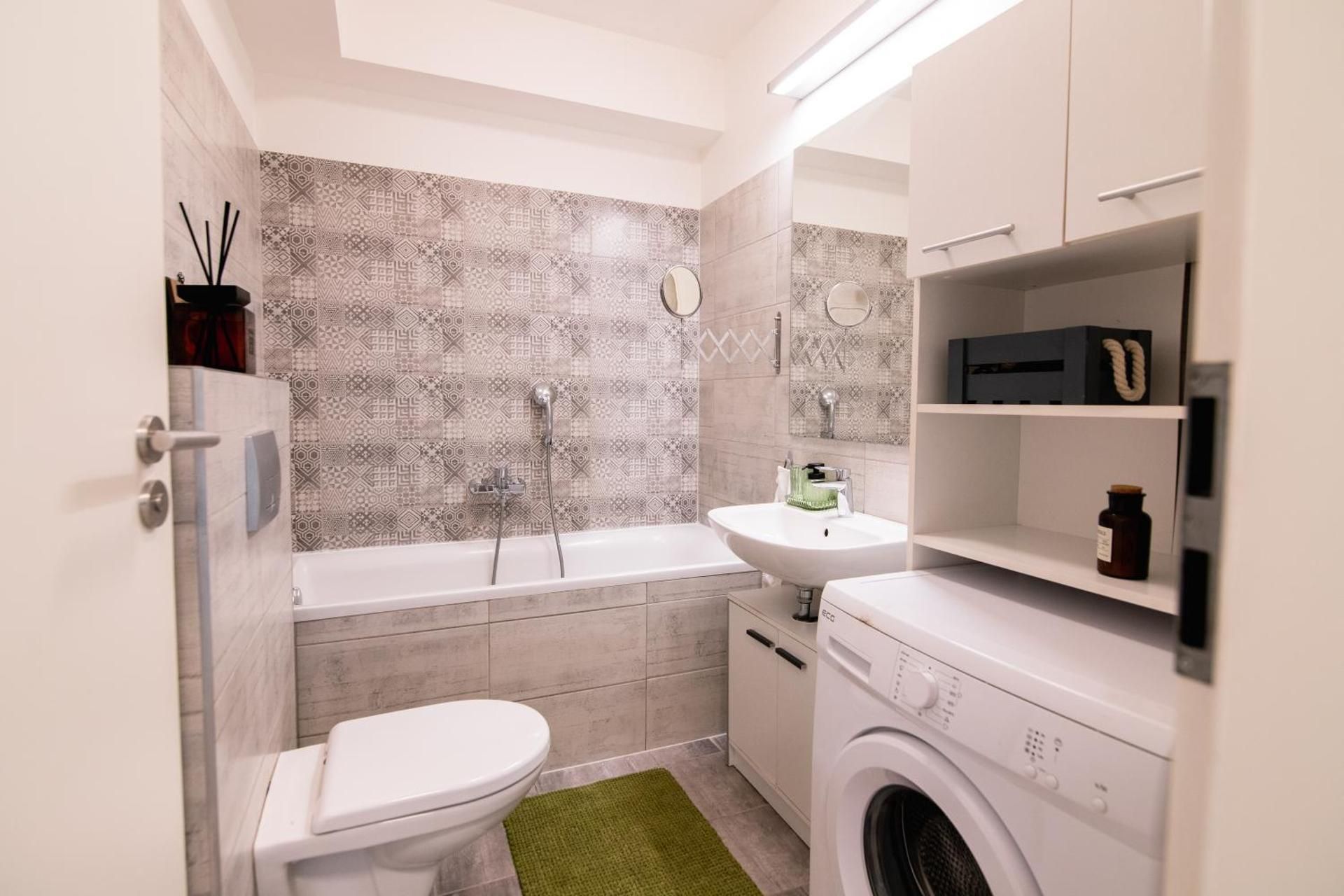 Superior Apartment