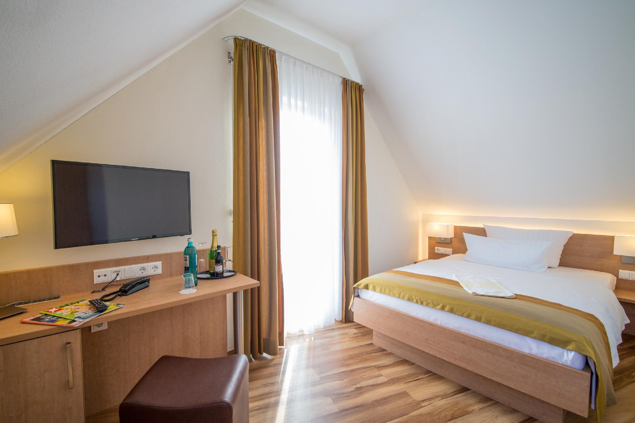 Hotel and Restaurant Goldener Pflug Double Room