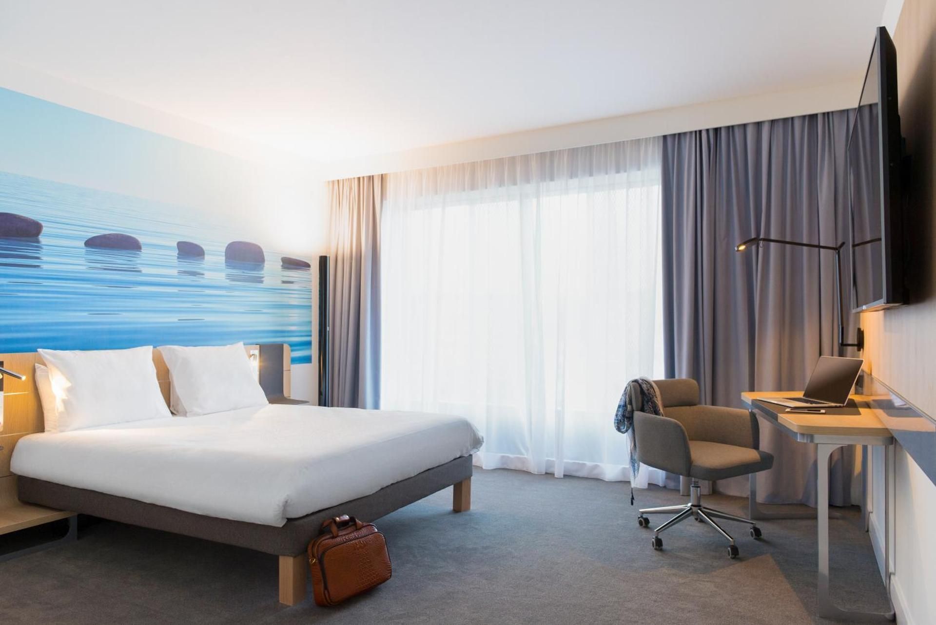 Novotel Charleroi Centre Superior Double Room 2