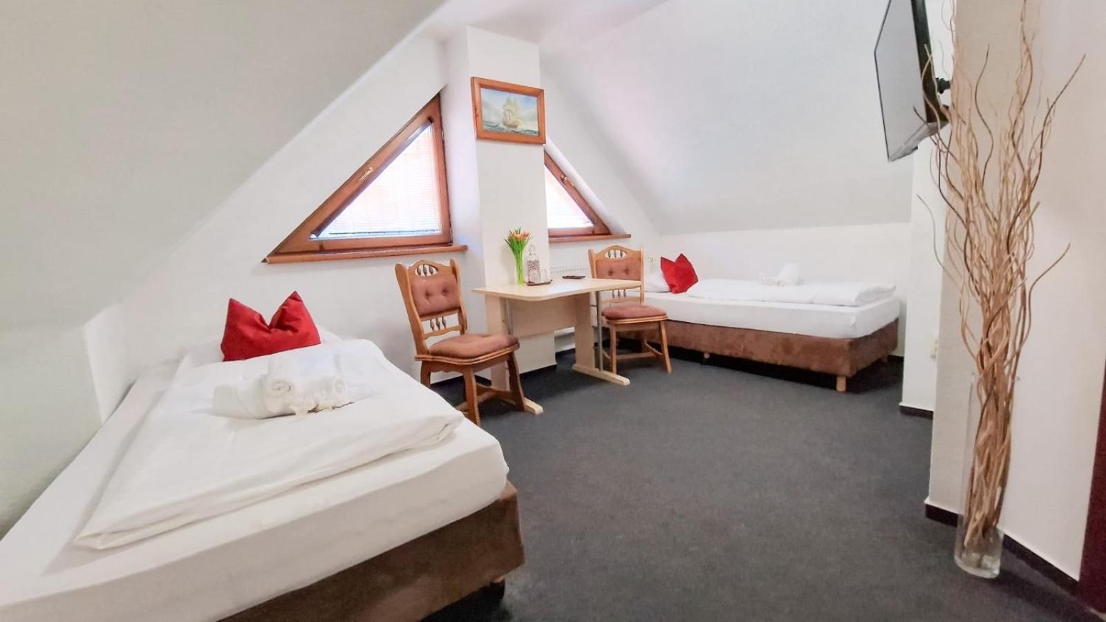 Brasserka Twin Room 2