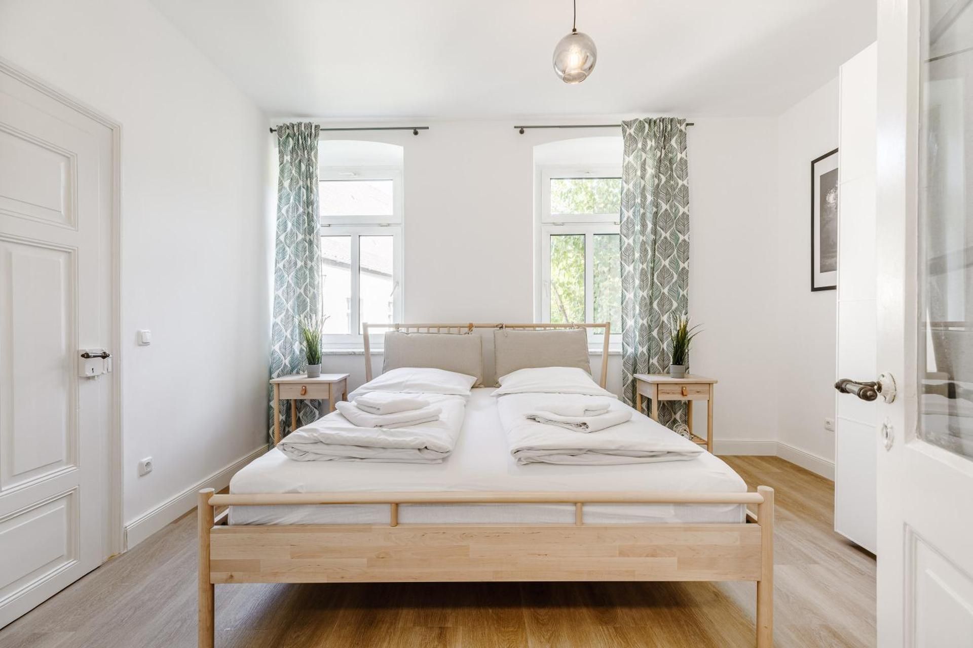 Apartment with Garden View