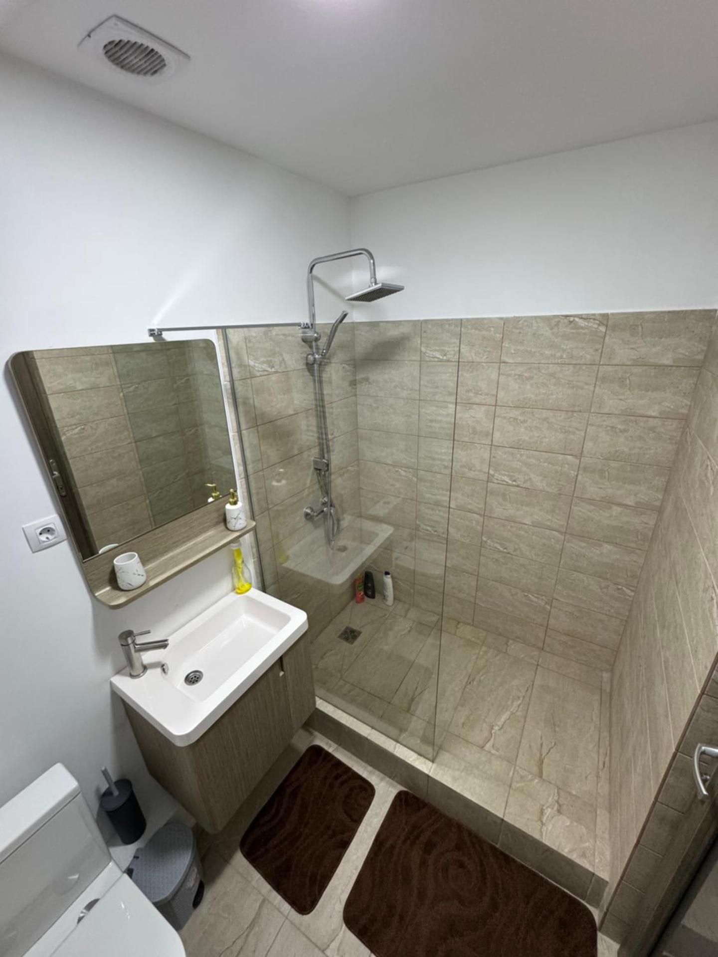 Two-Bedroom Deluxe Apartment