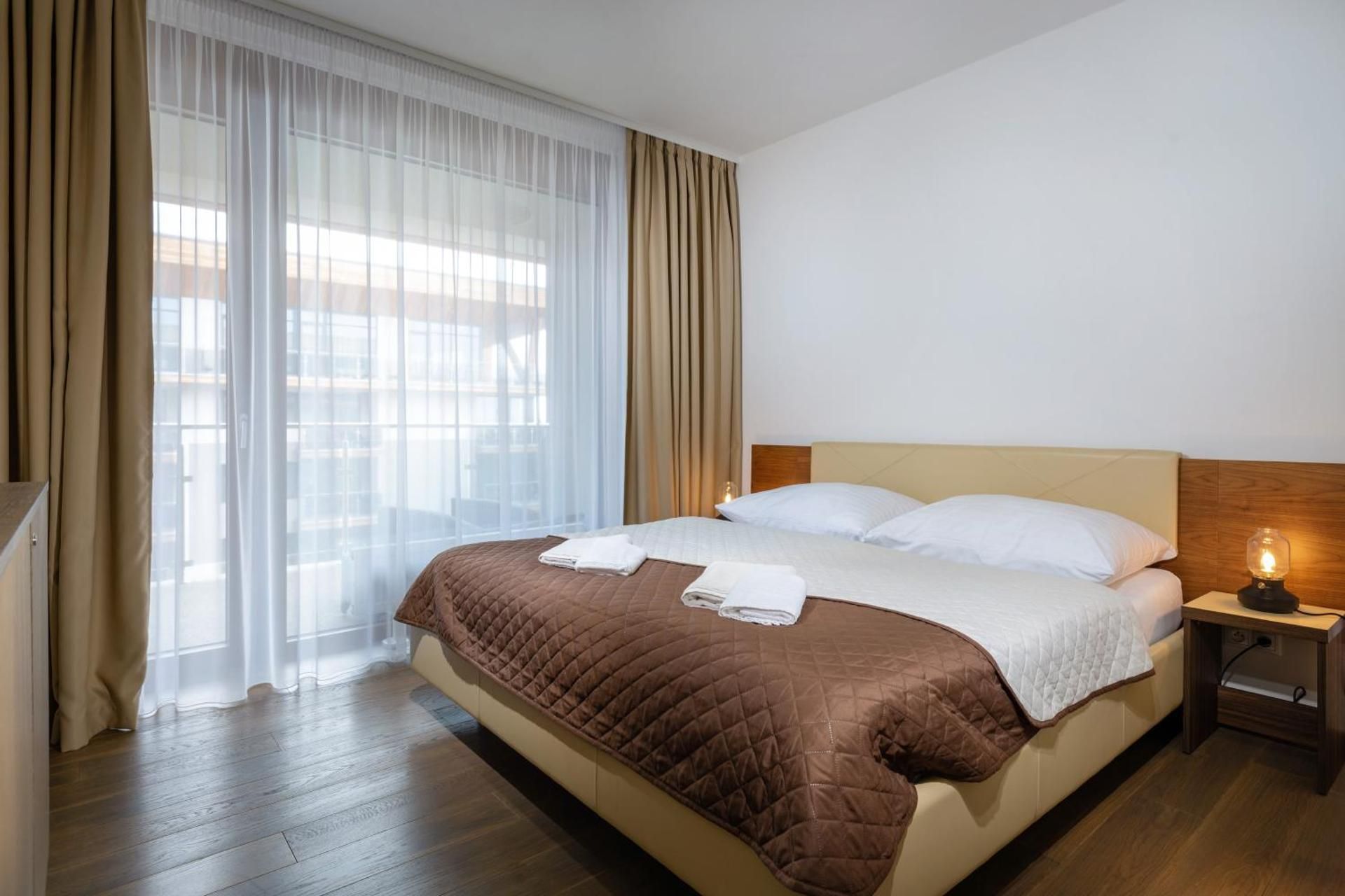 Standard Apartment (HR2 - C302)