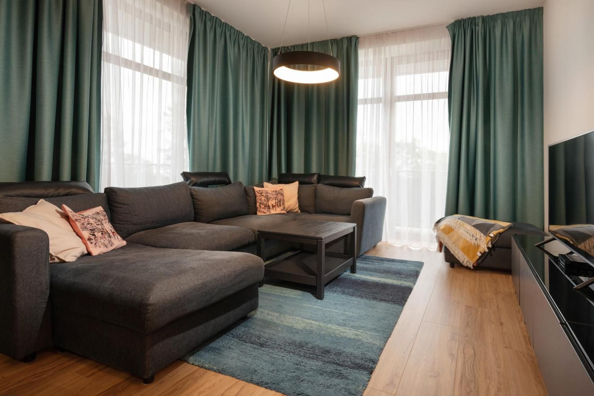 Two-Bedroom Apartment (HR2 - C104)