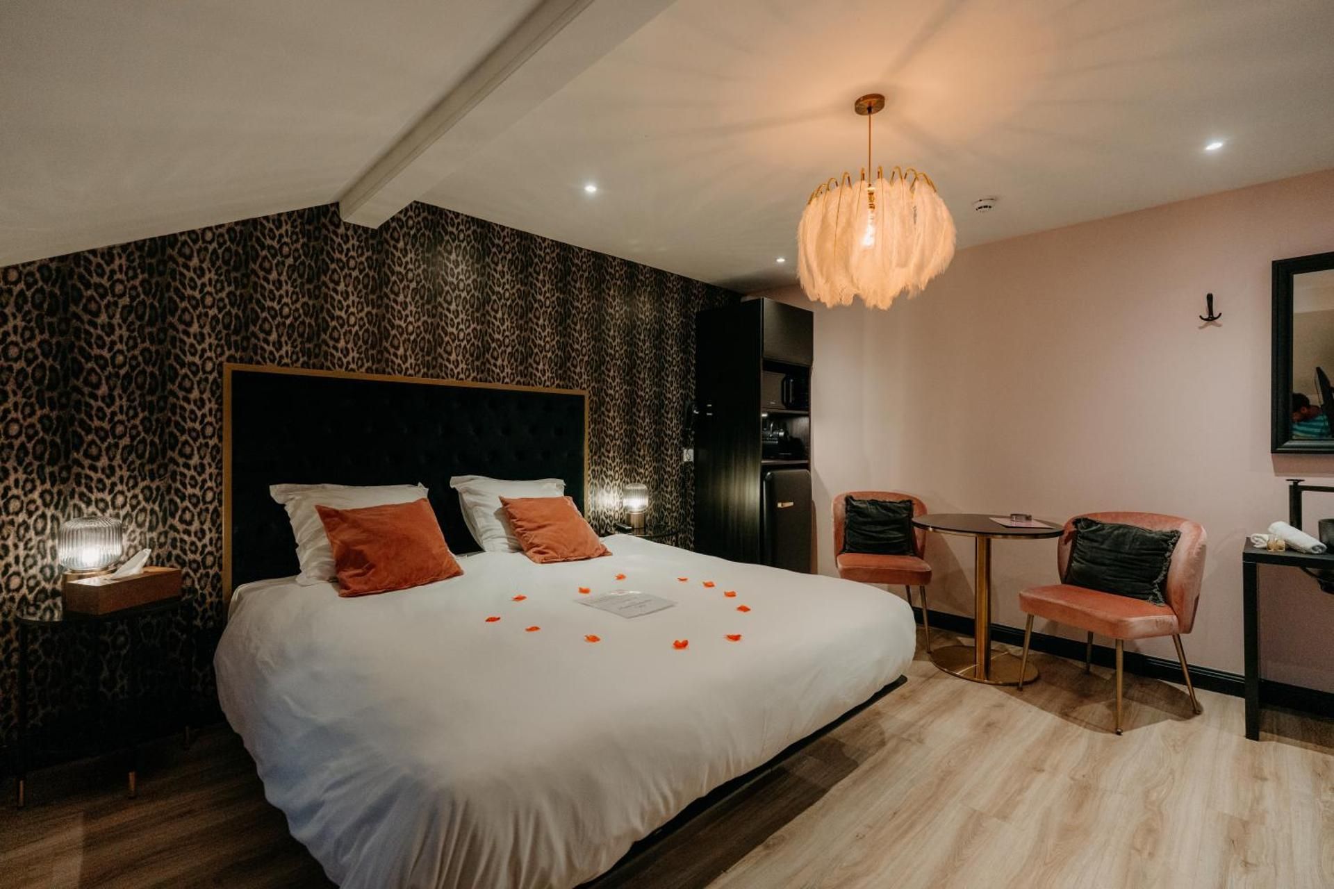King Suite with Spa Bath