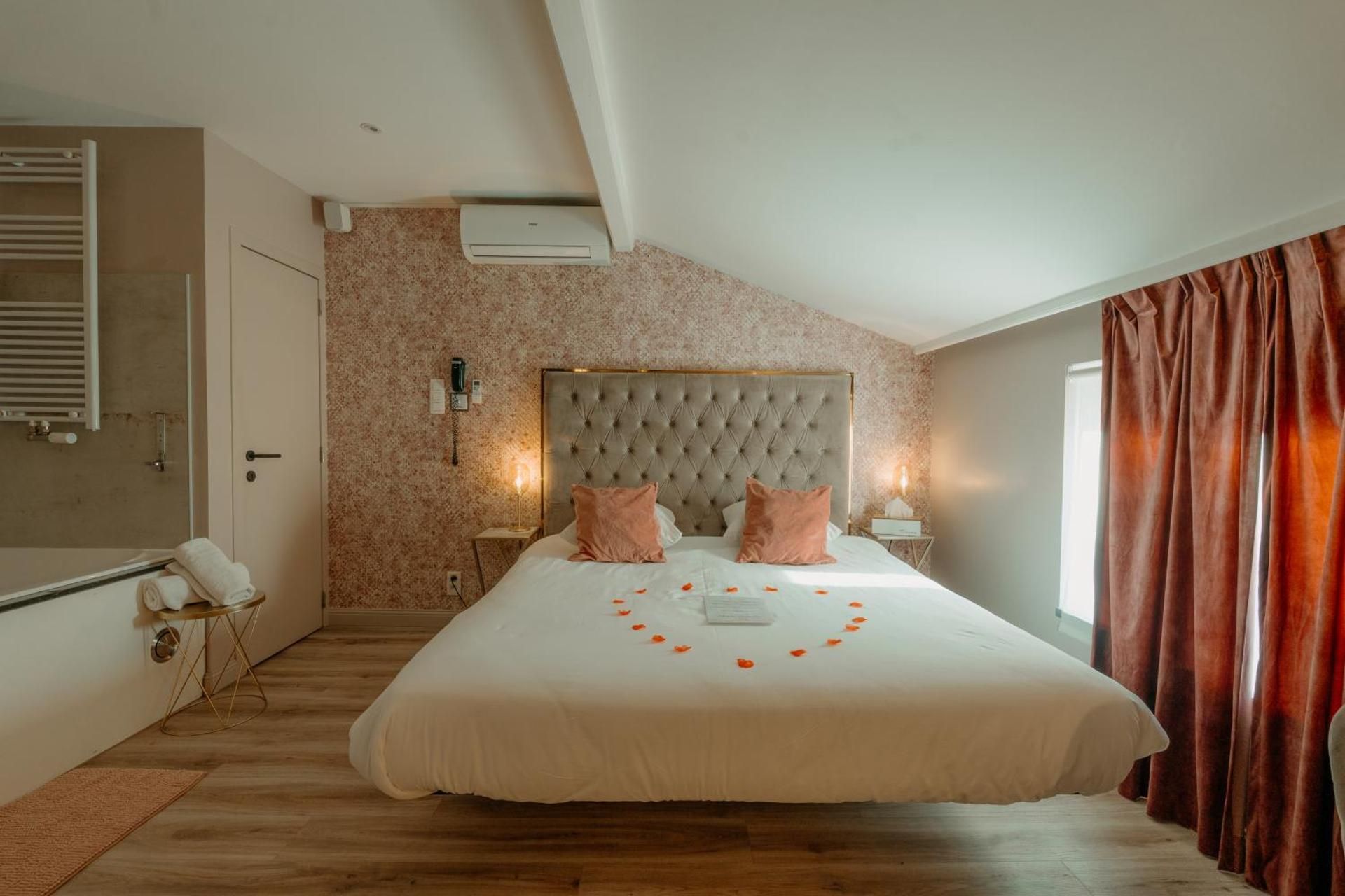 Double Room with Spa Bath