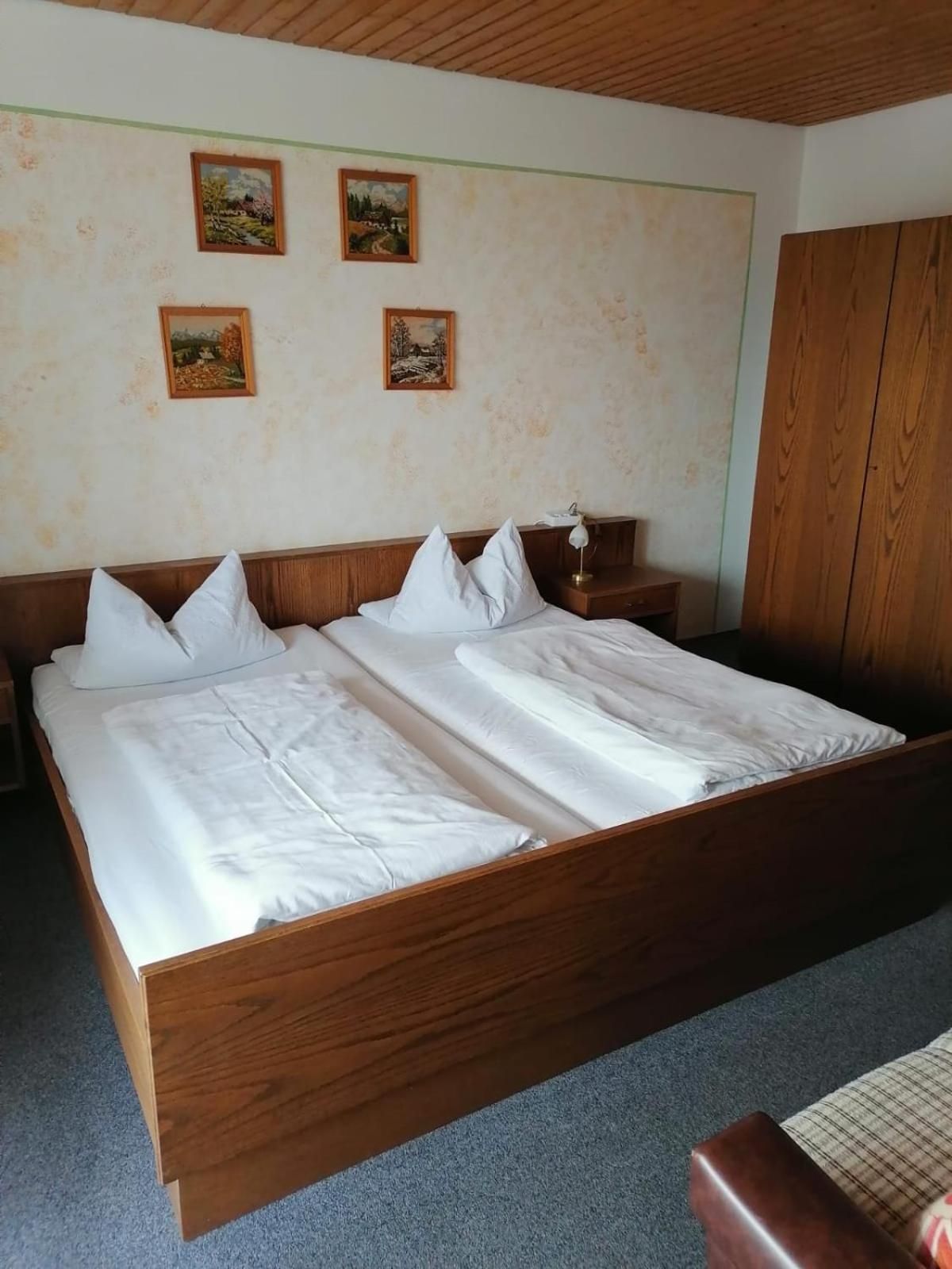 Double Room with Balcony (2 Adults + 1 Child)