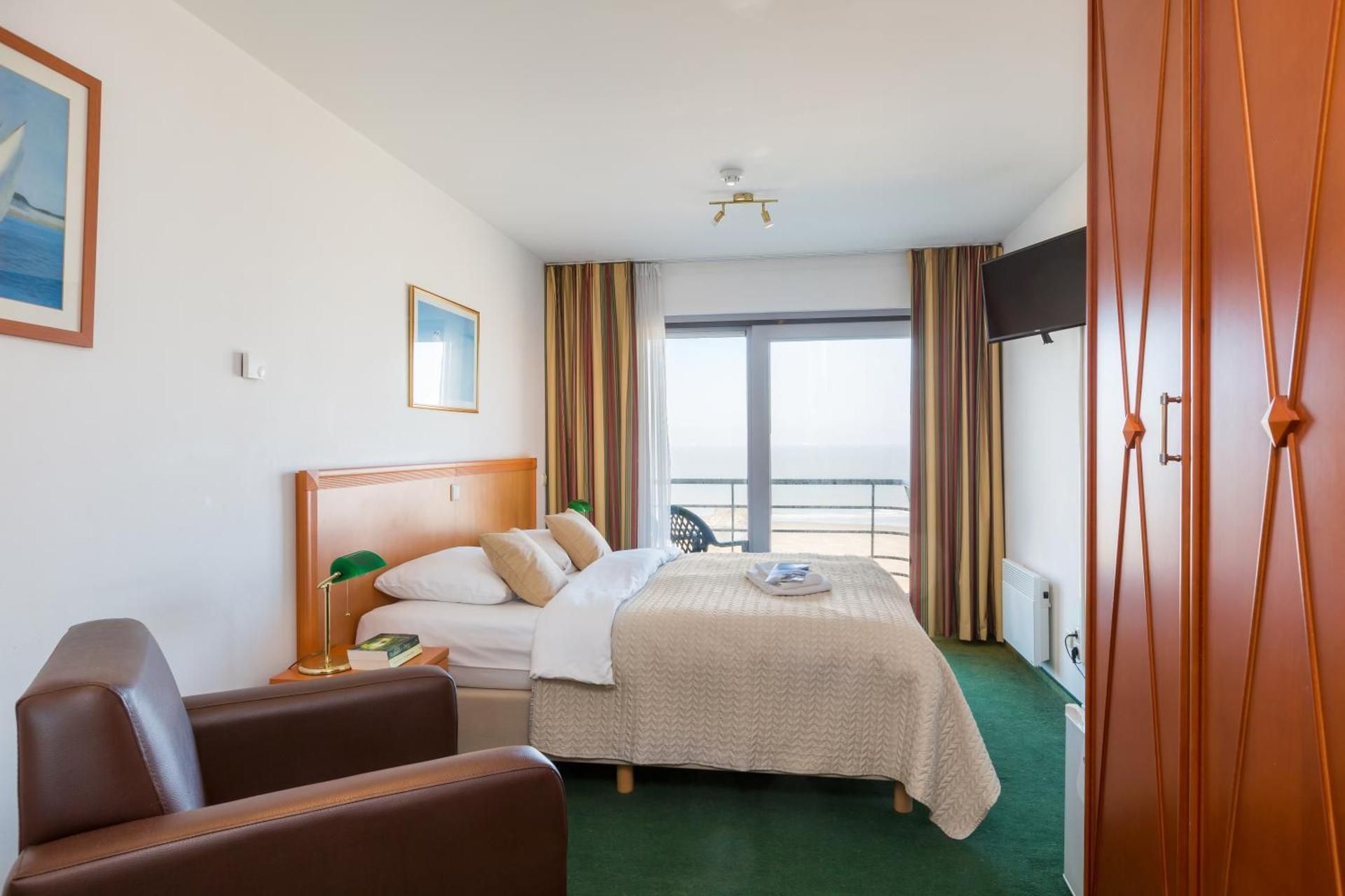 Double Room Sea