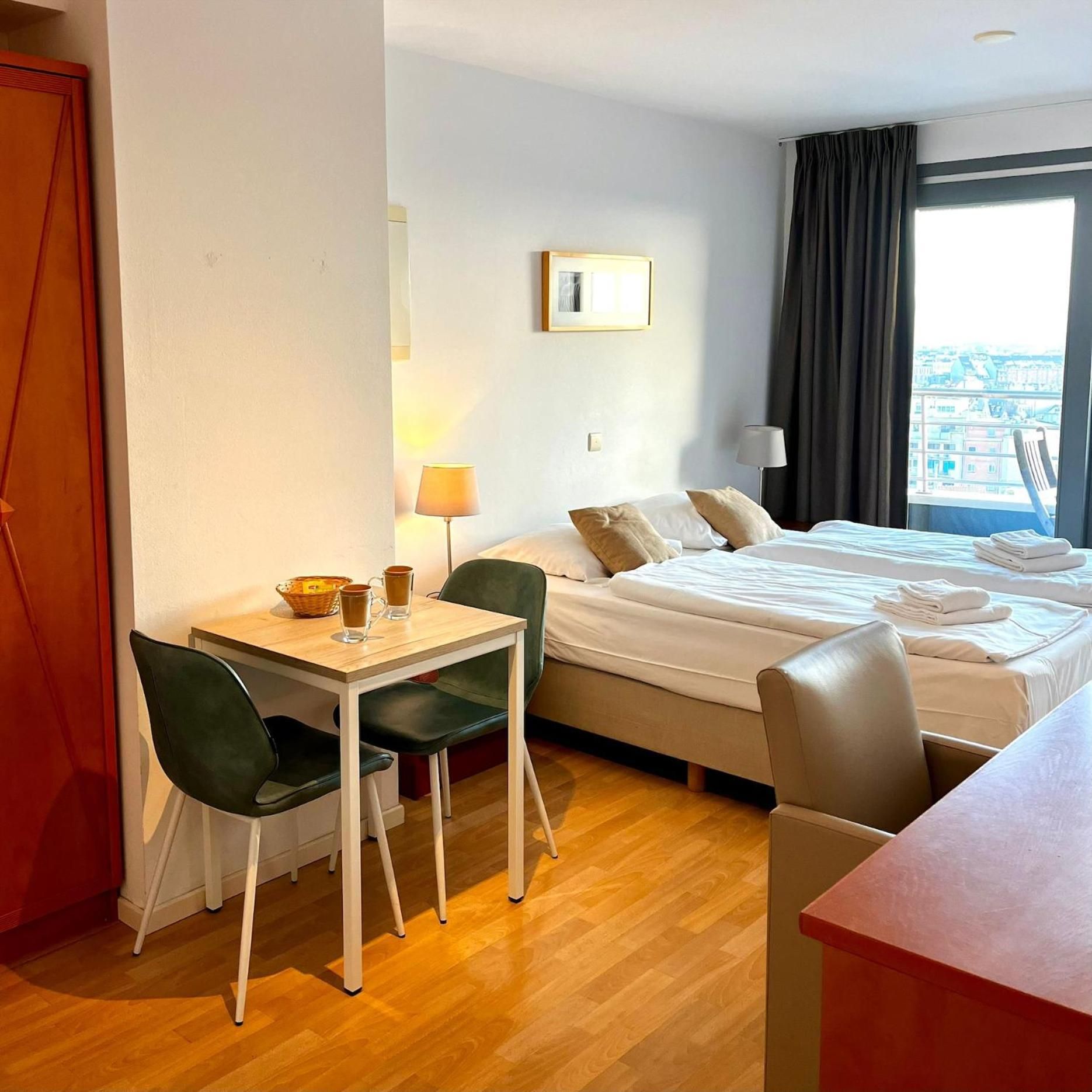 Double Room Sun
