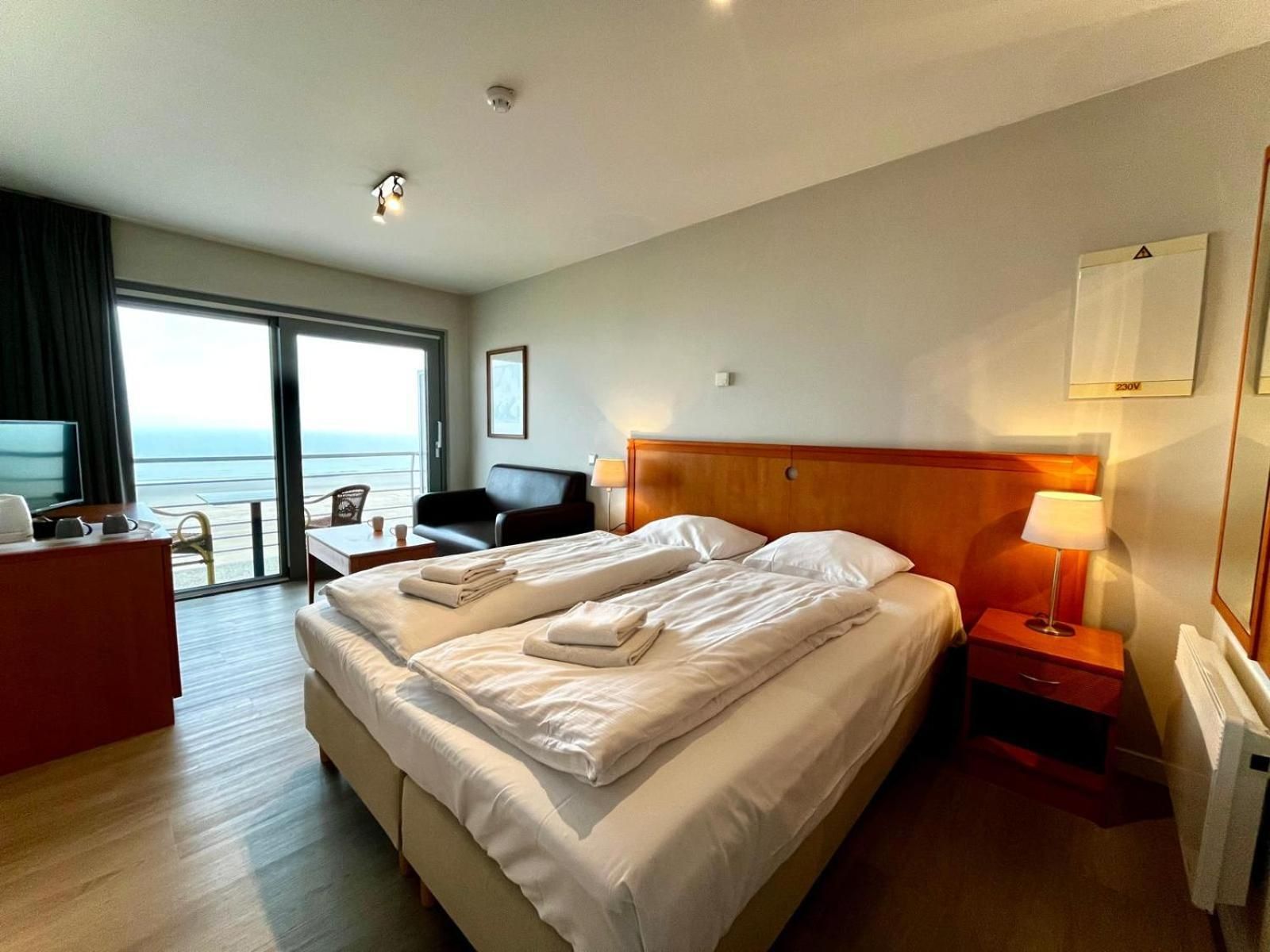 Double Room Sea