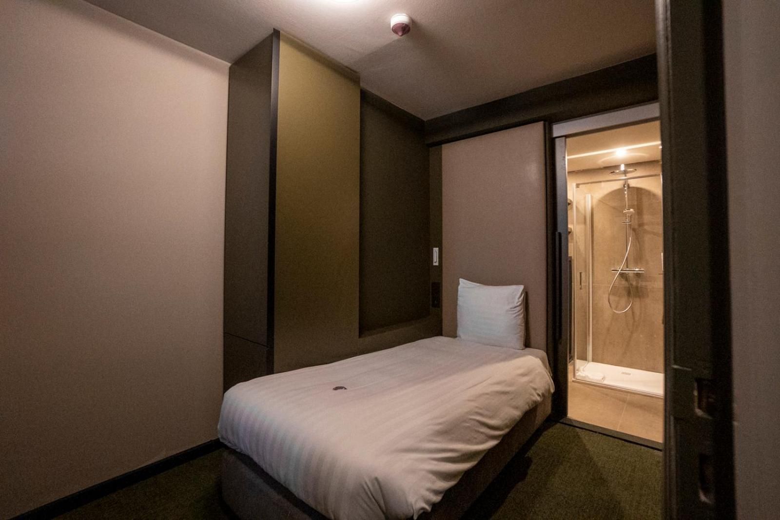 Single Room