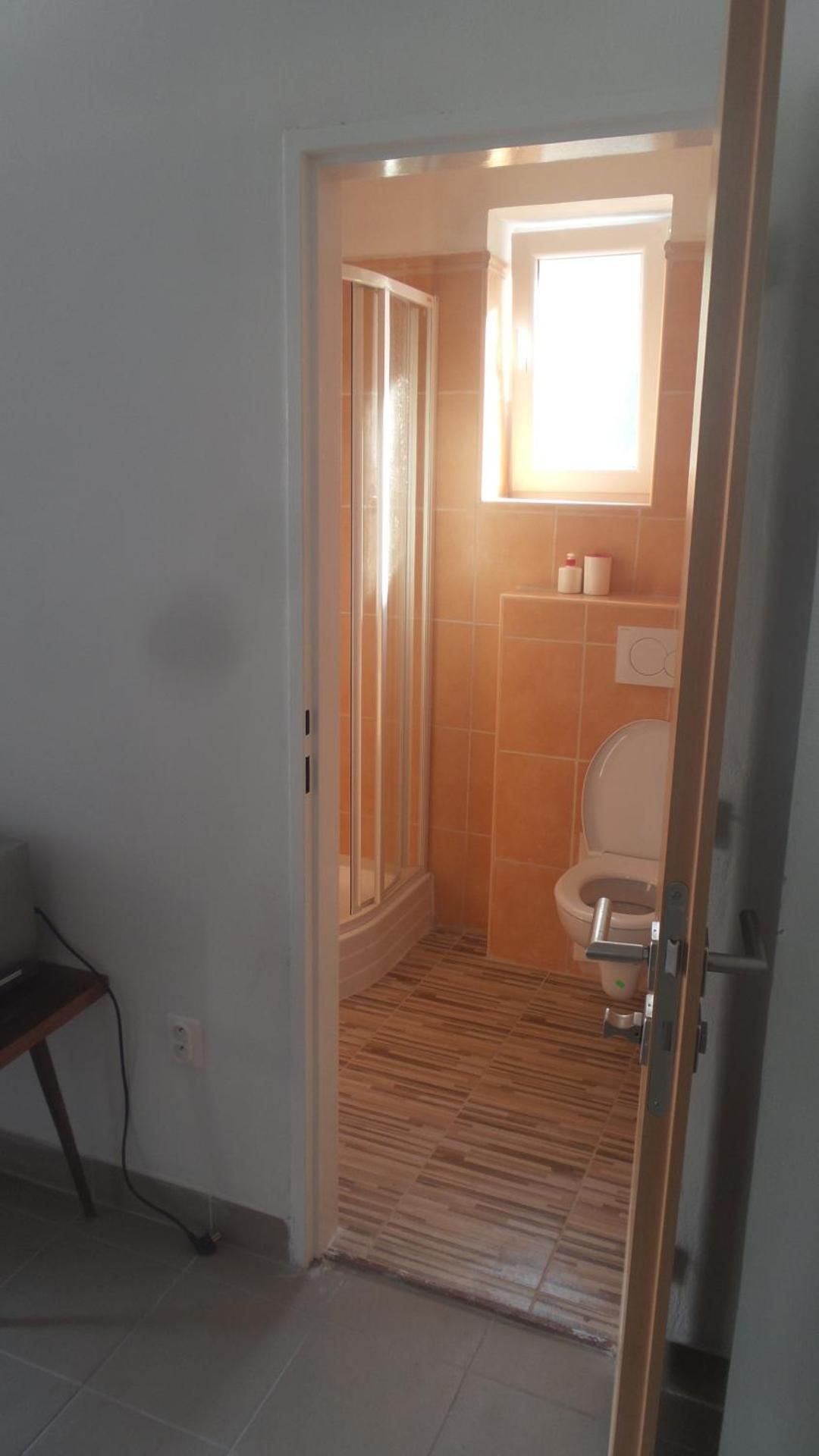 Quintuple Room with External Bathroom