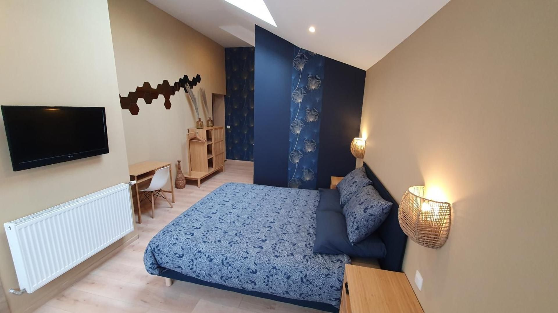 Double Room with Private Bathroom