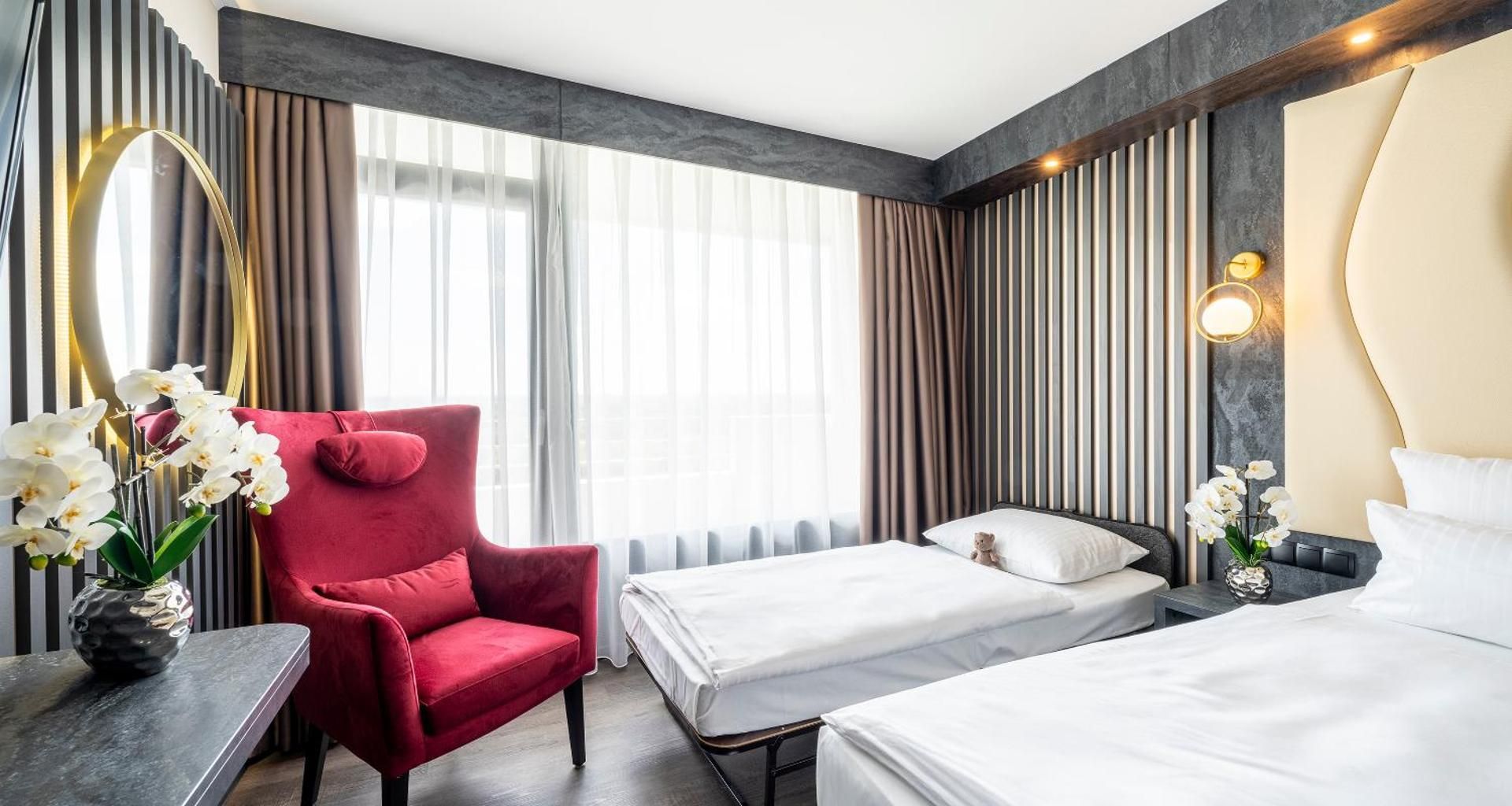 Comfort Triple Room