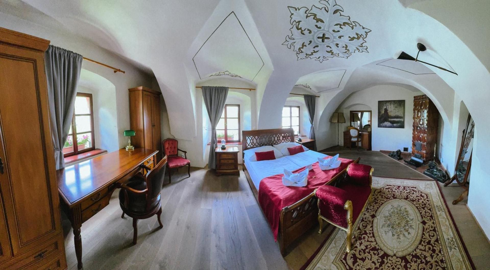 Presidential Suite