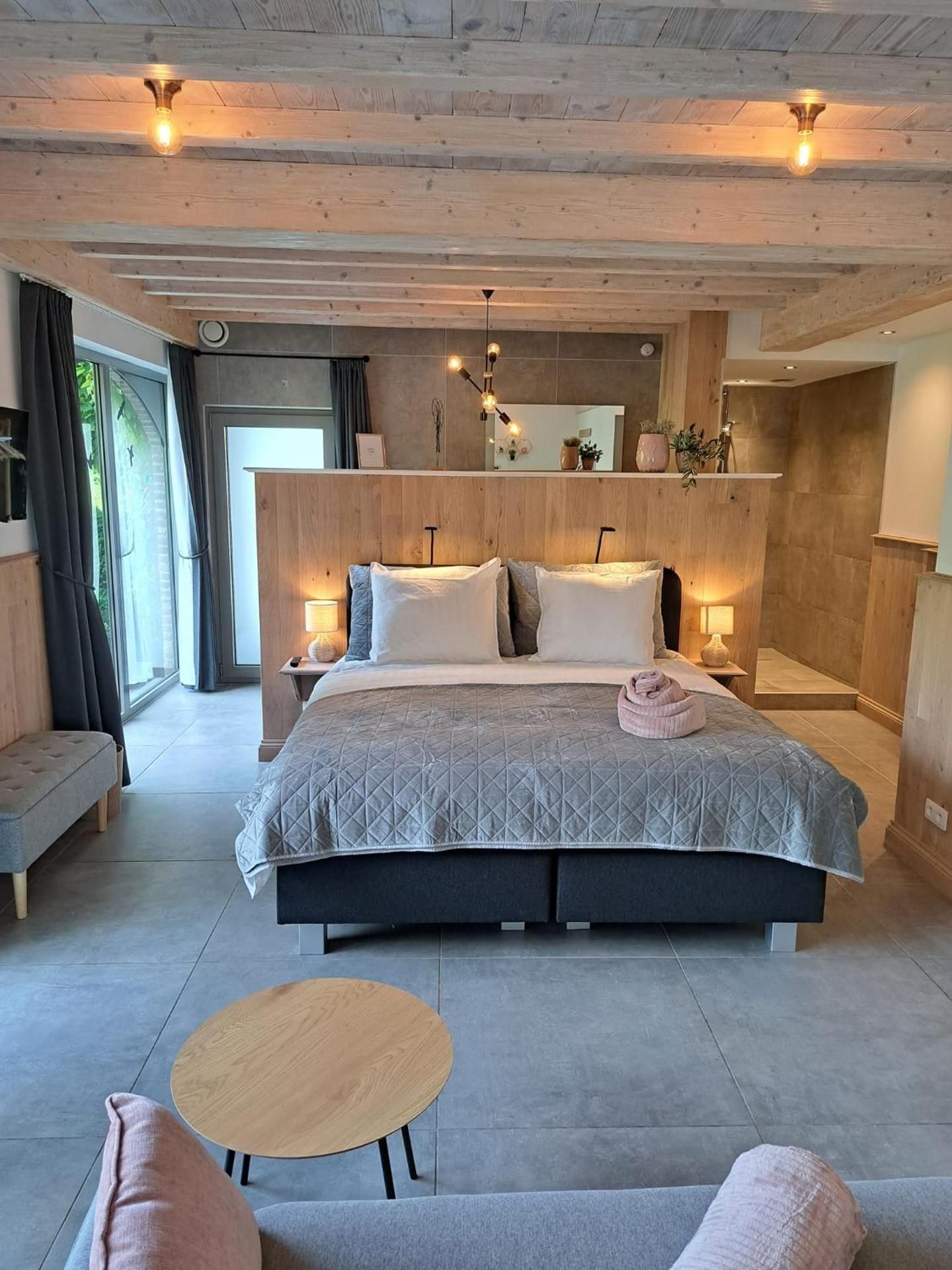 King Room with Garden View