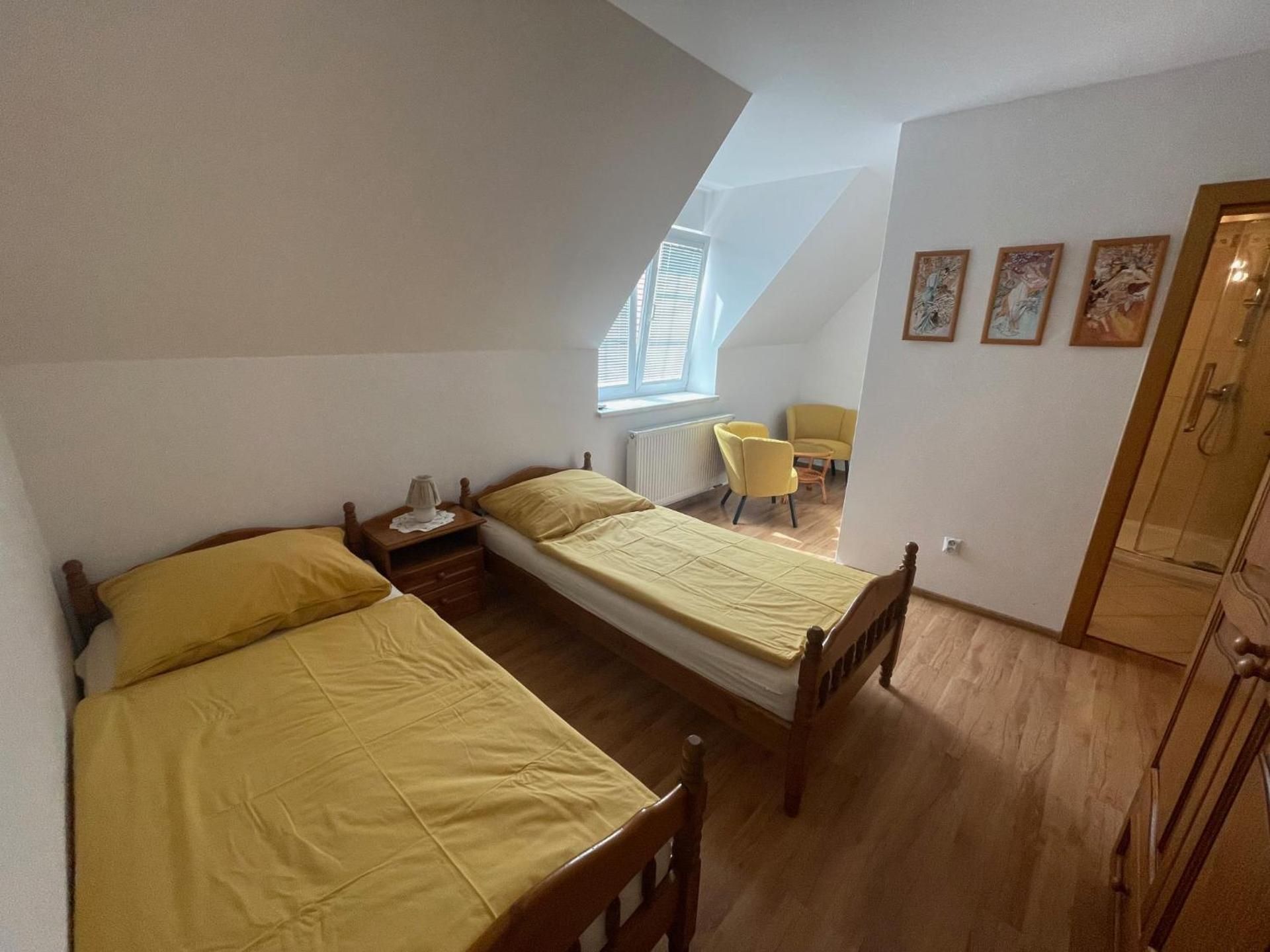 Twin Room