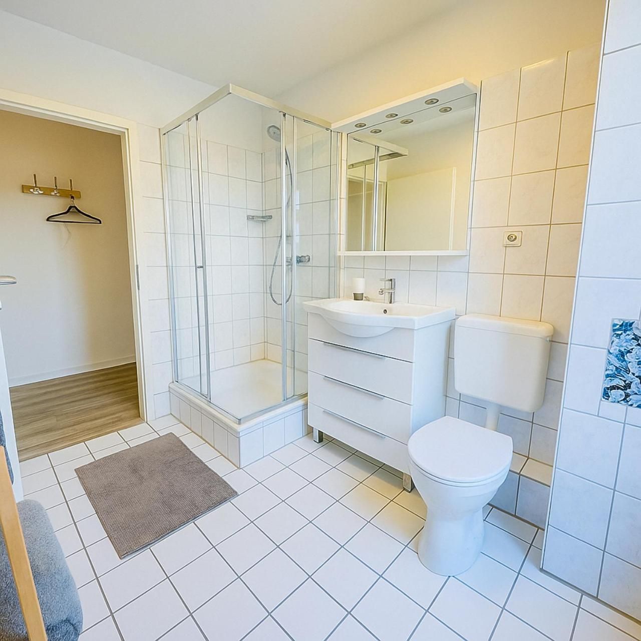 One-Bedroom Deluxe Apartment