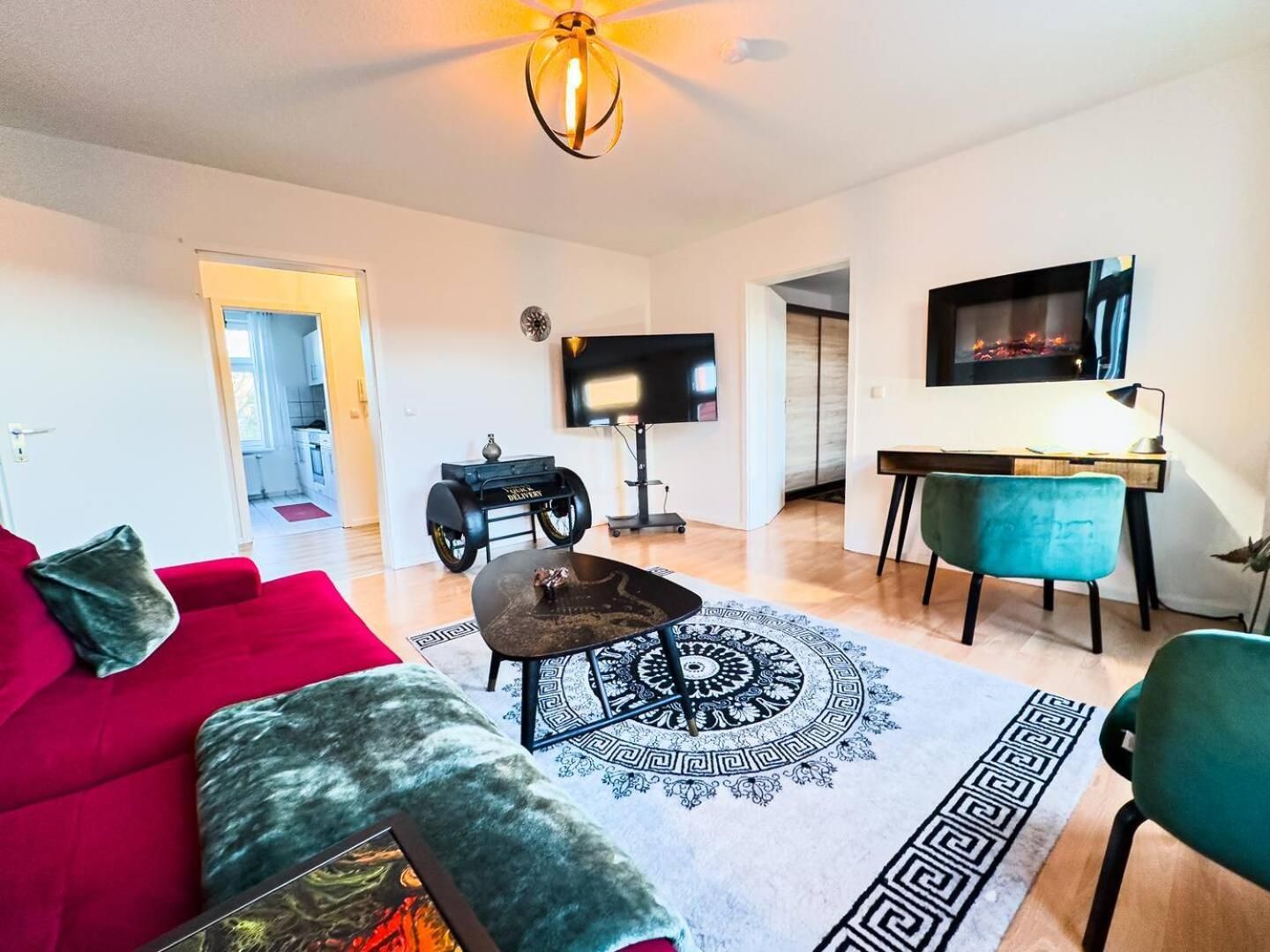 One-Bedroom Deluxe Apartment