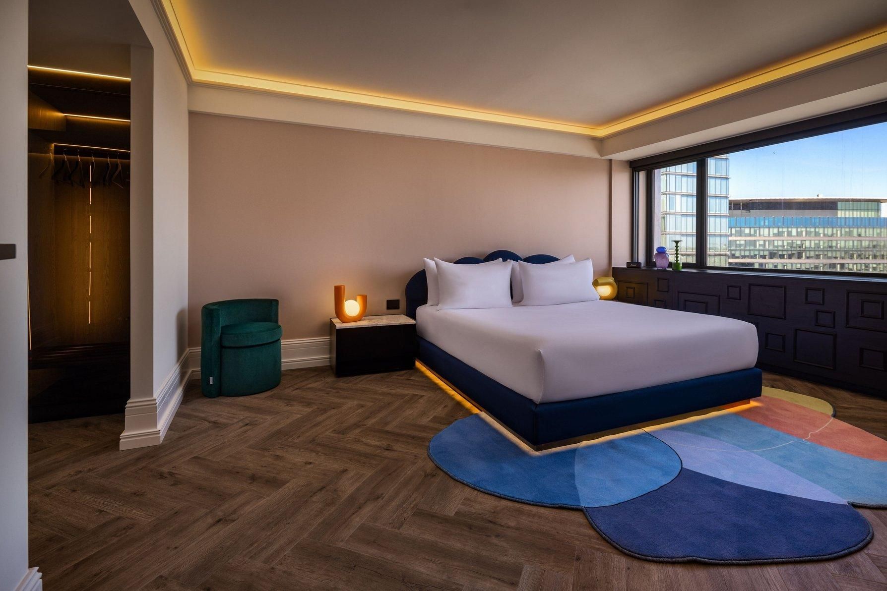 TOP Suite, 2 Bedroom Suite, Bedroom 1: 1 King, Bedroom 2: 1 King, City view