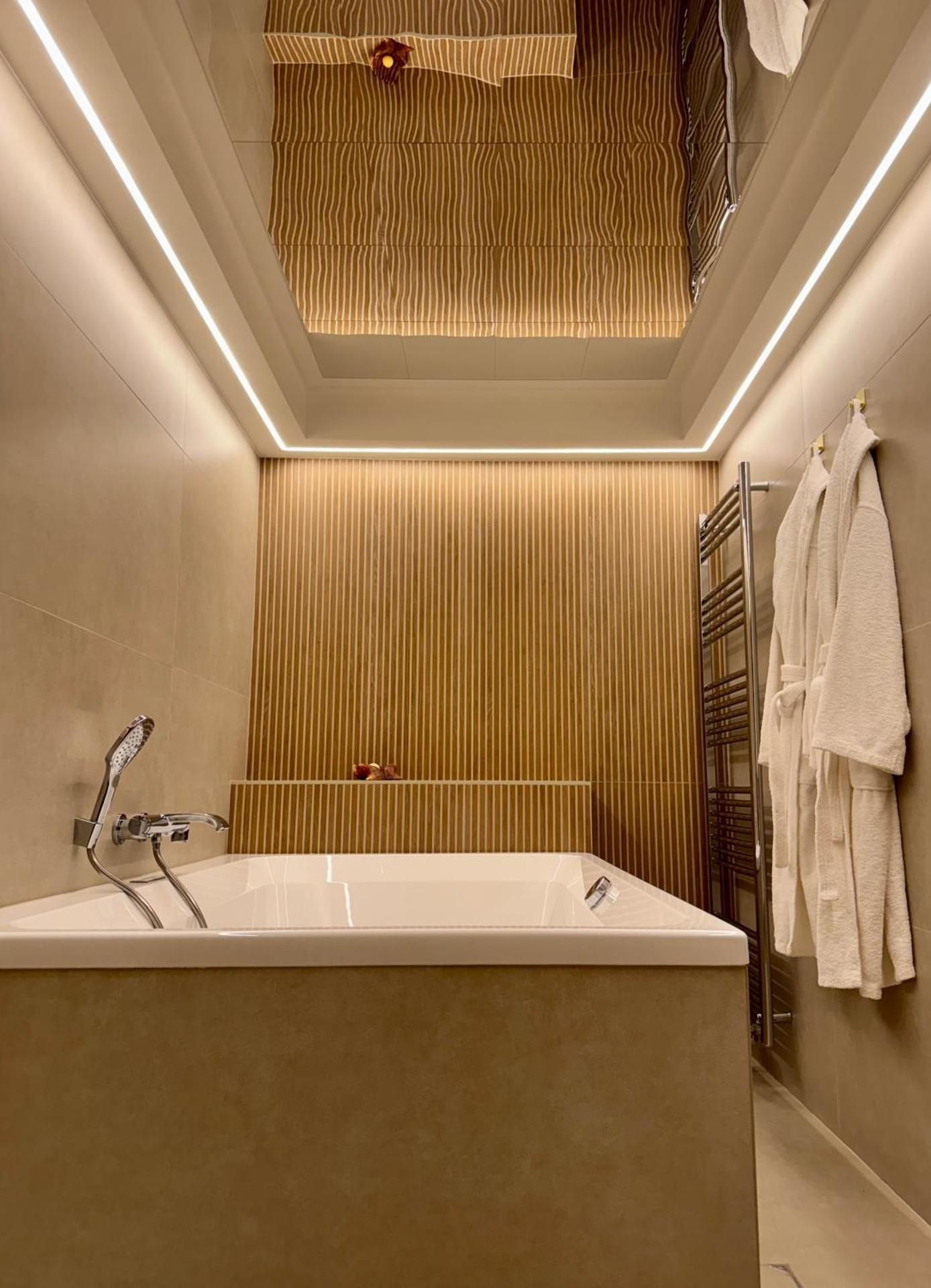 Double Room with Spa Bath