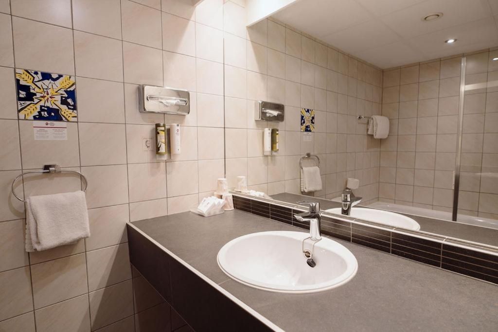 2 Single Beds Non-Smoking