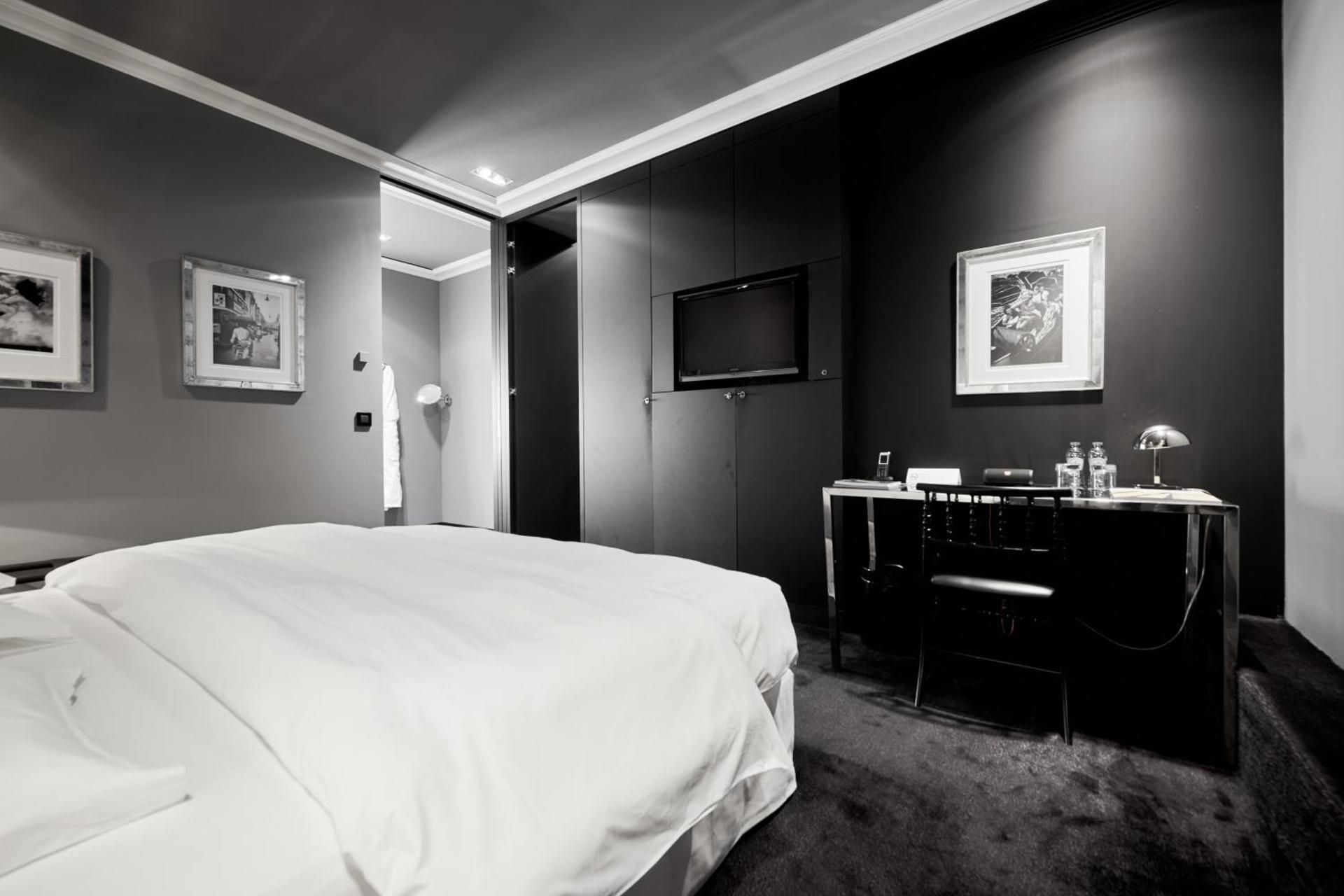 Small Double Room