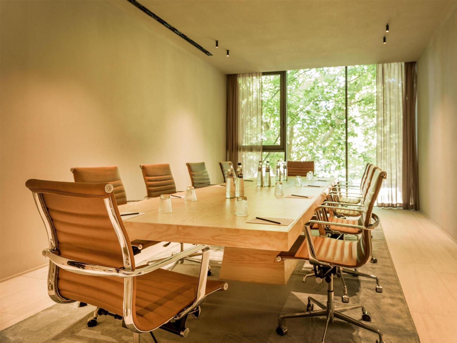 meeting room / ballrooms