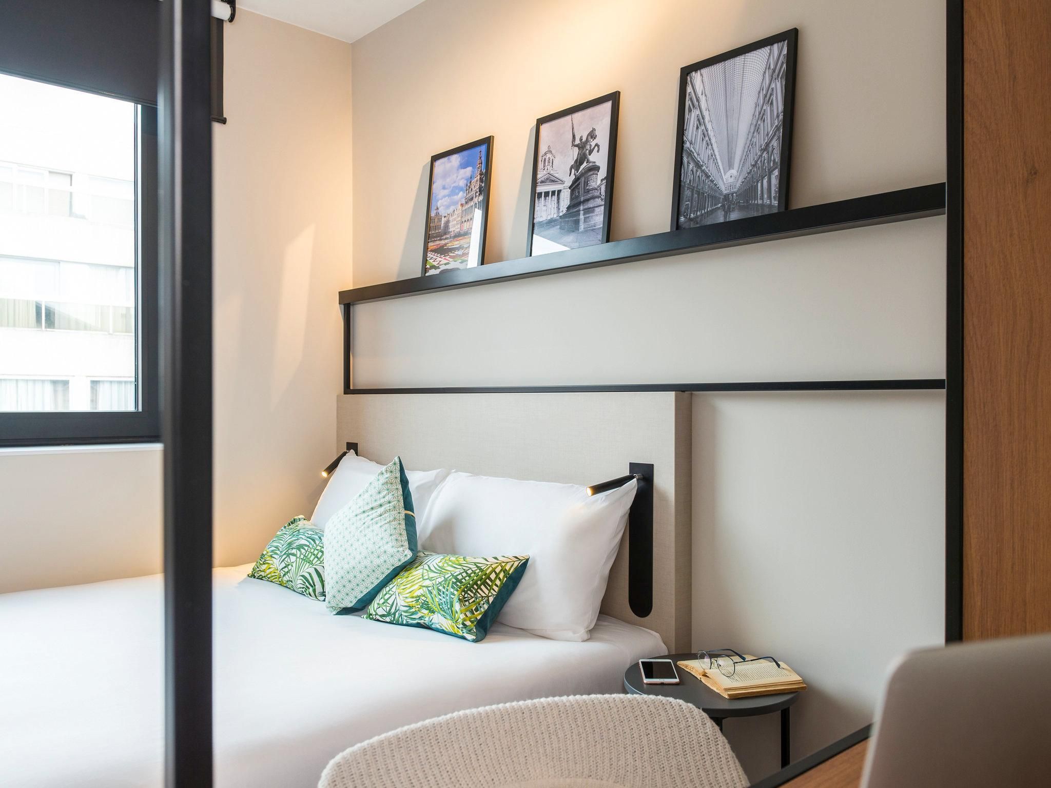 Room with 1 double bed