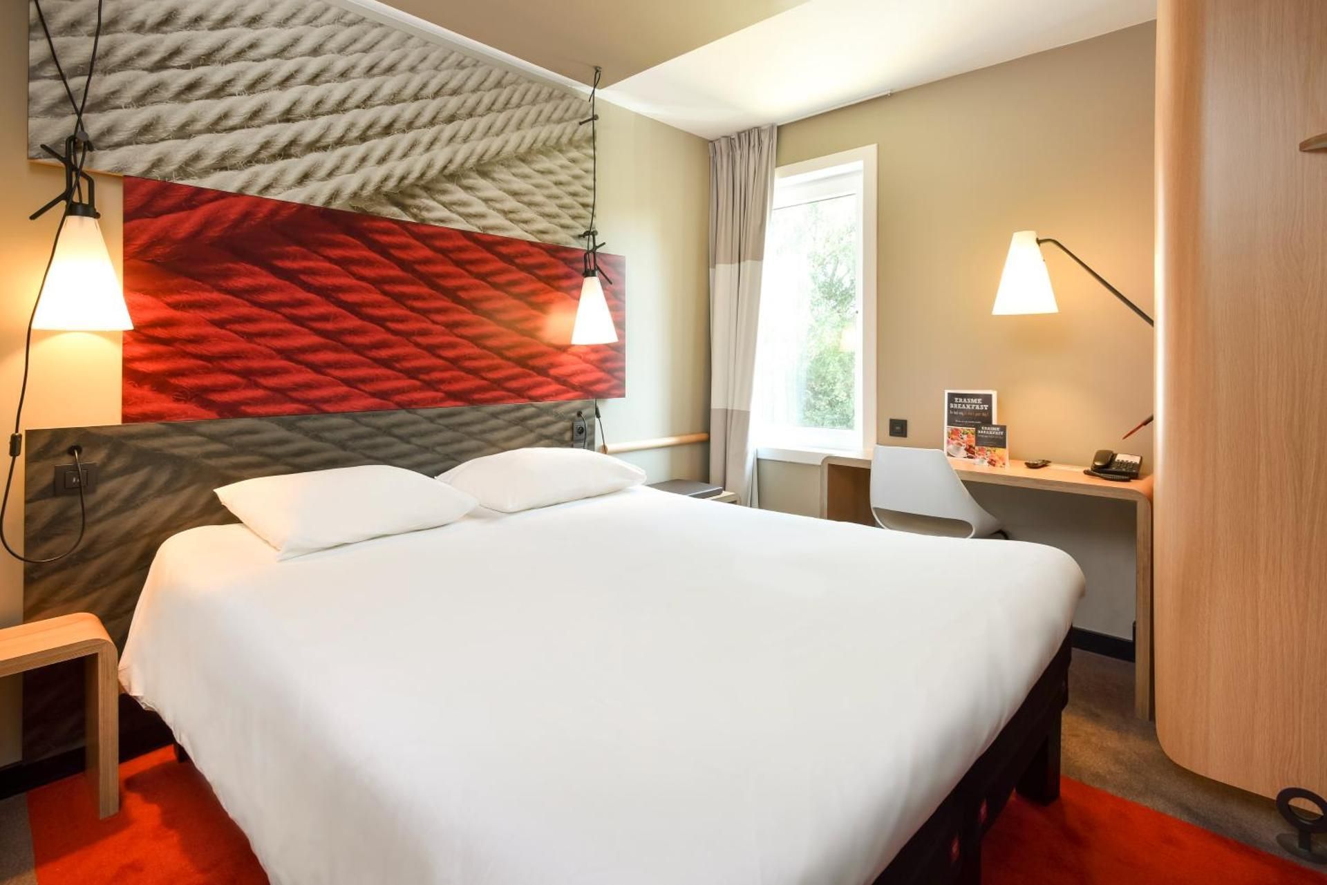 Room with 1 Double Bed for 2 persons