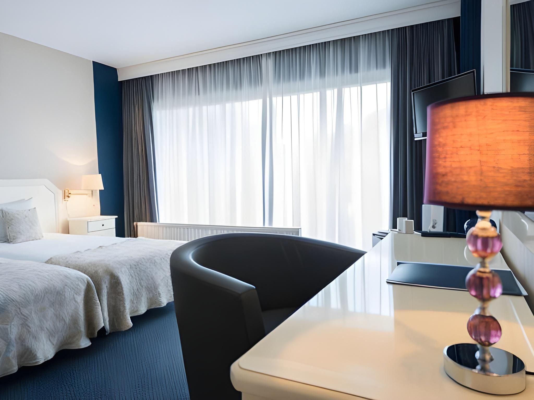 King Room with Garden View