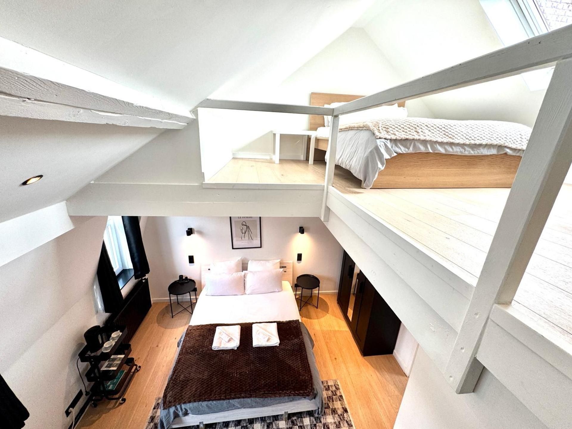 Quadruple Room with Shared Bathroom