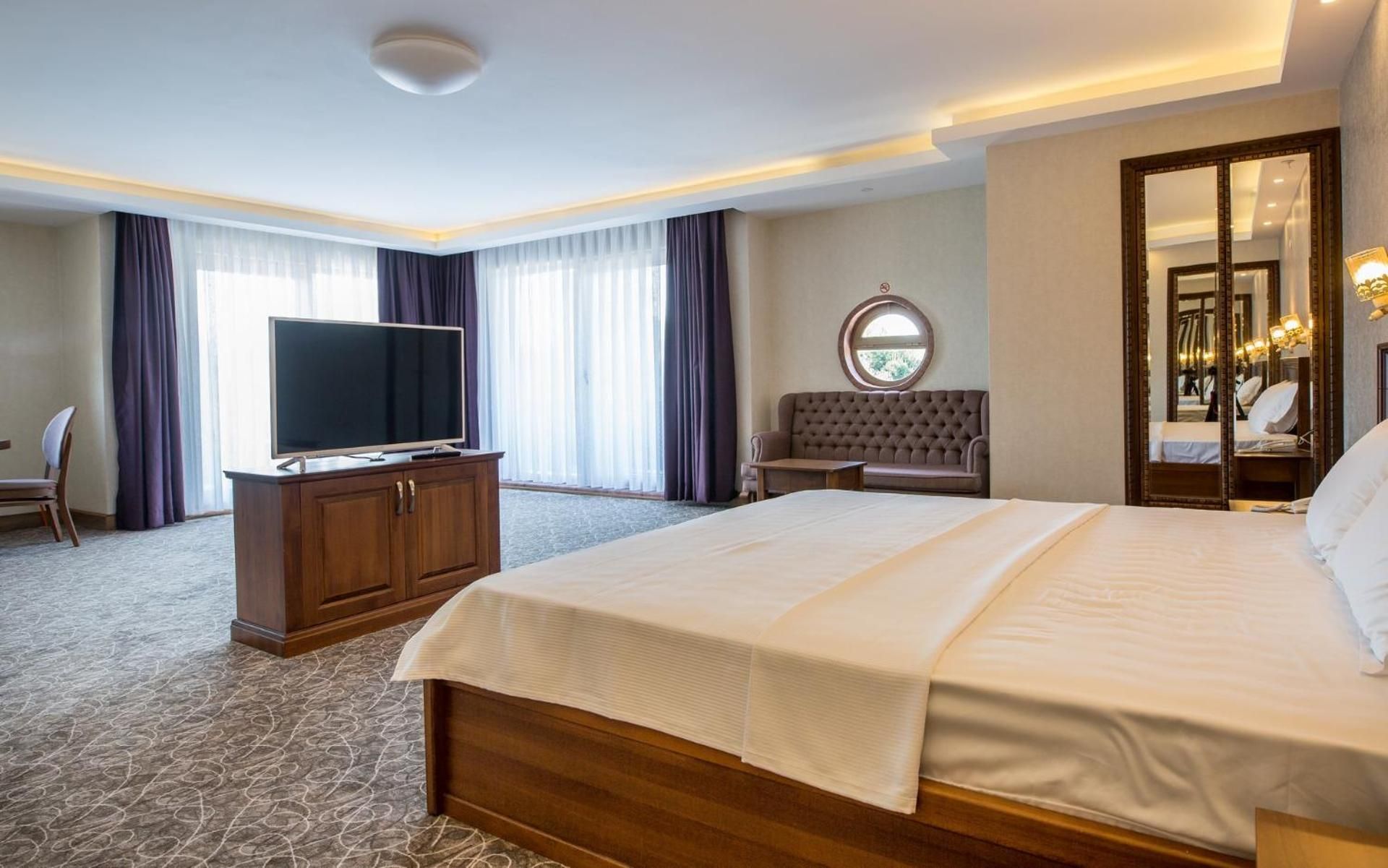 Helen Troya Hotel Geyikli King Suite with Balcony
