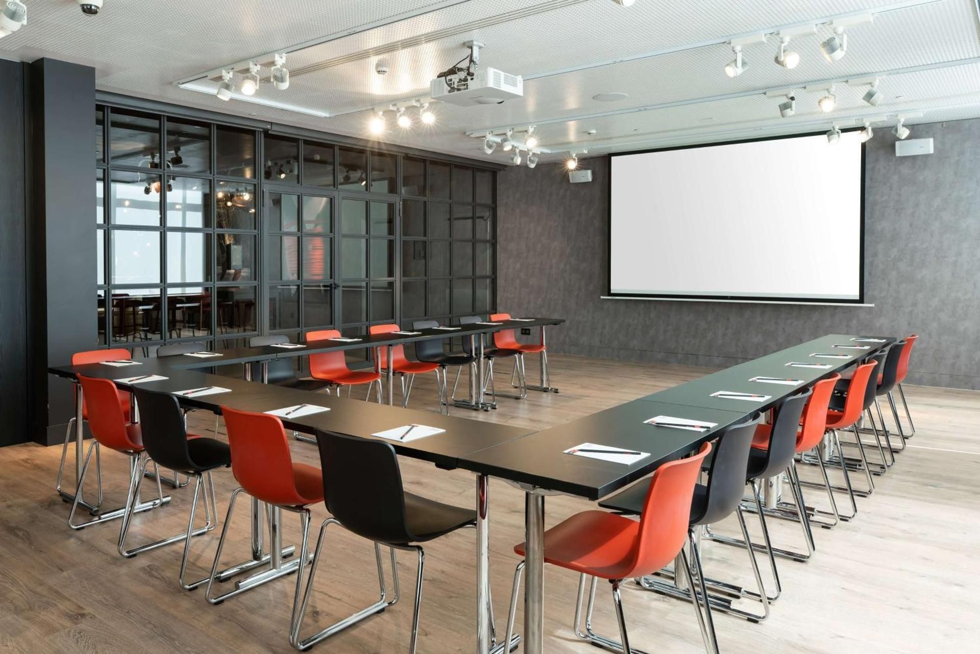 meeting room / ballrooms