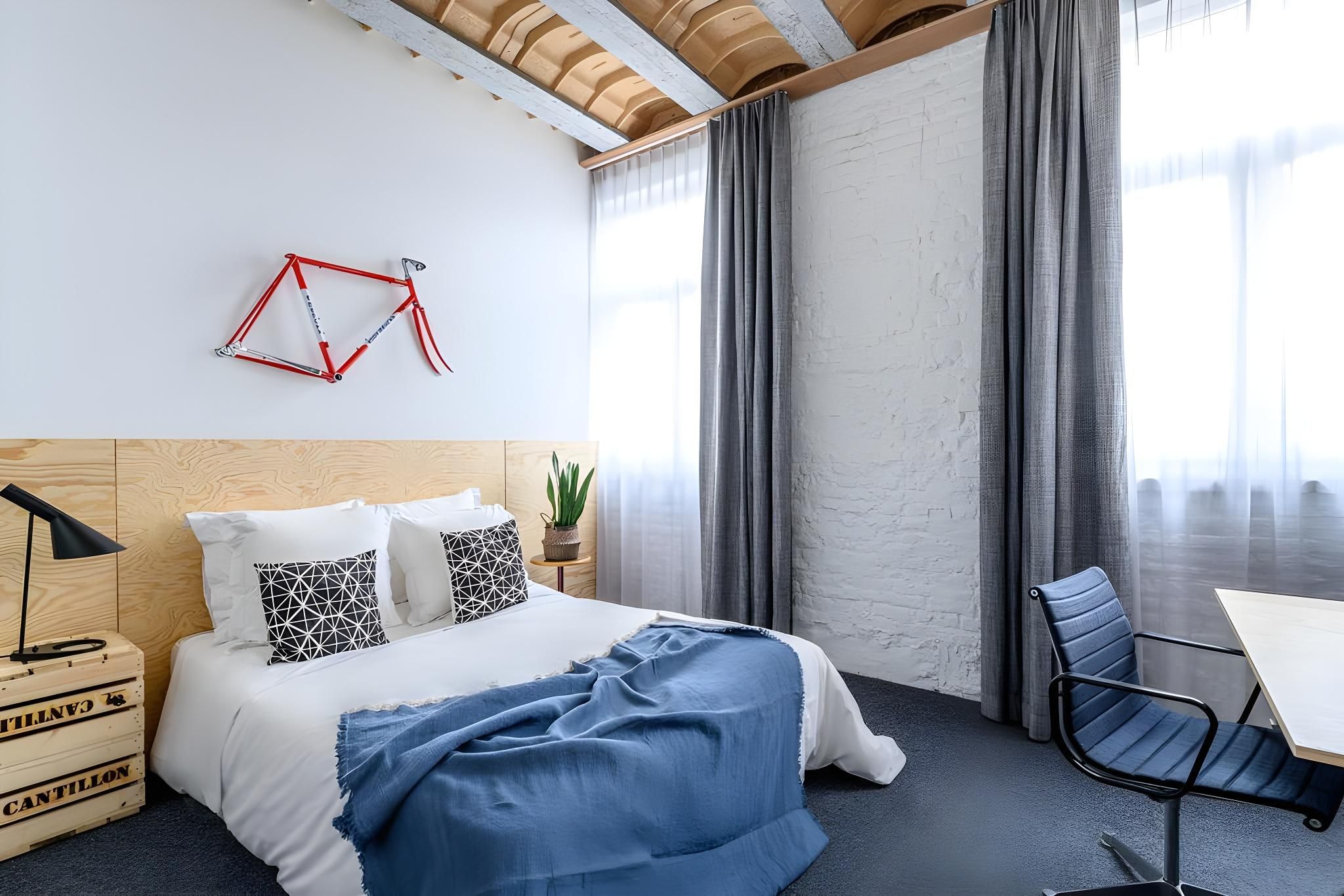 Hotel La Grande Cloche Double Room