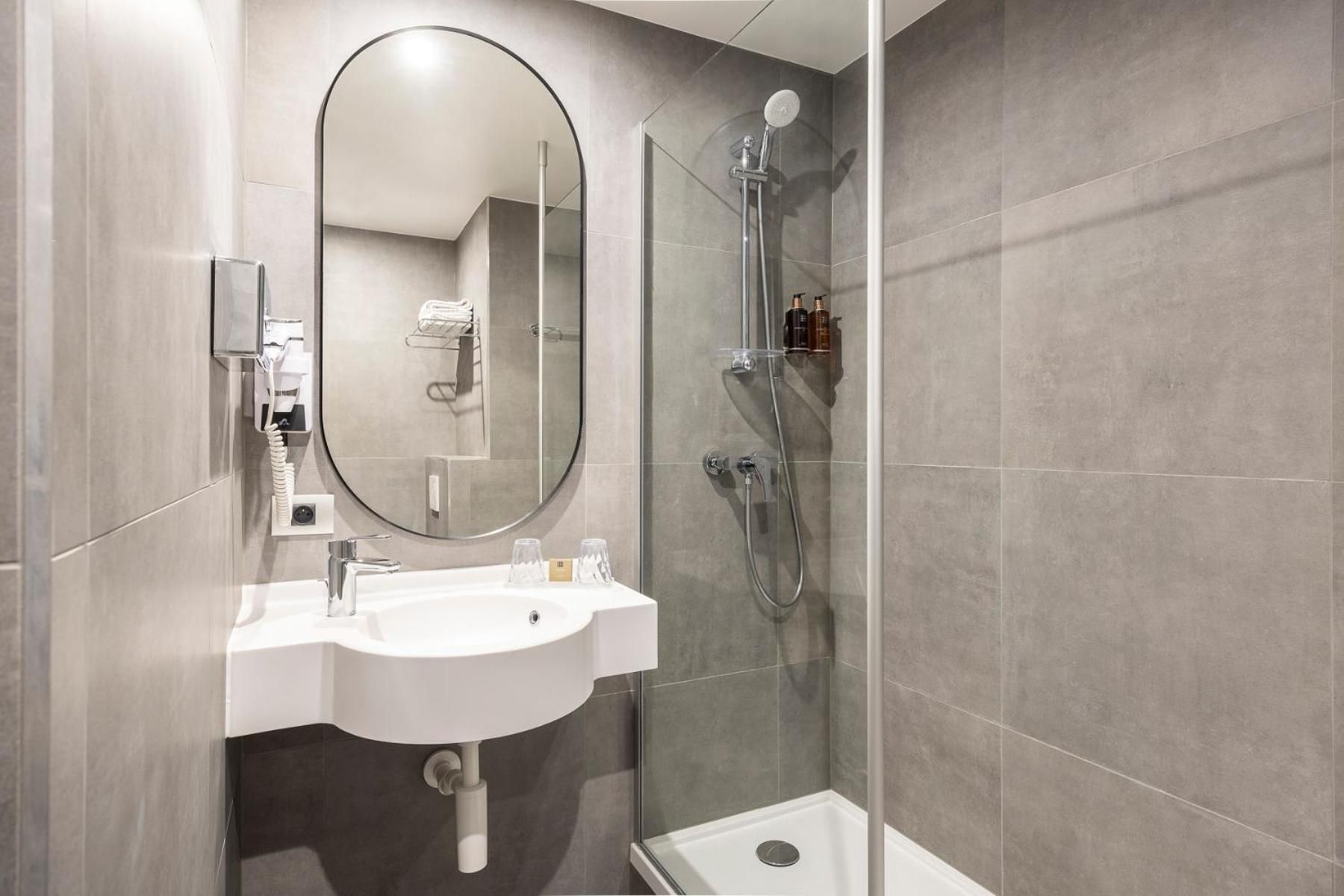 Classic Double or Twin Room