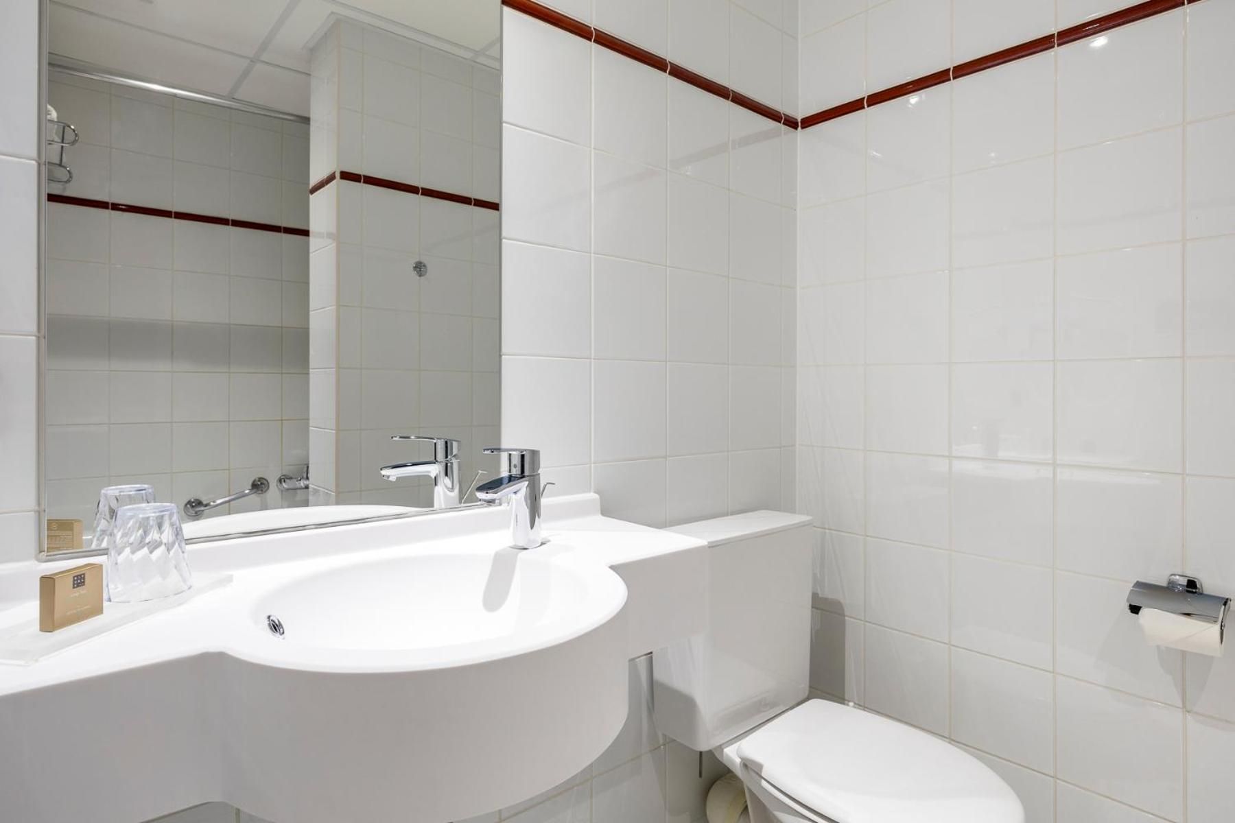 Classic Single Room
