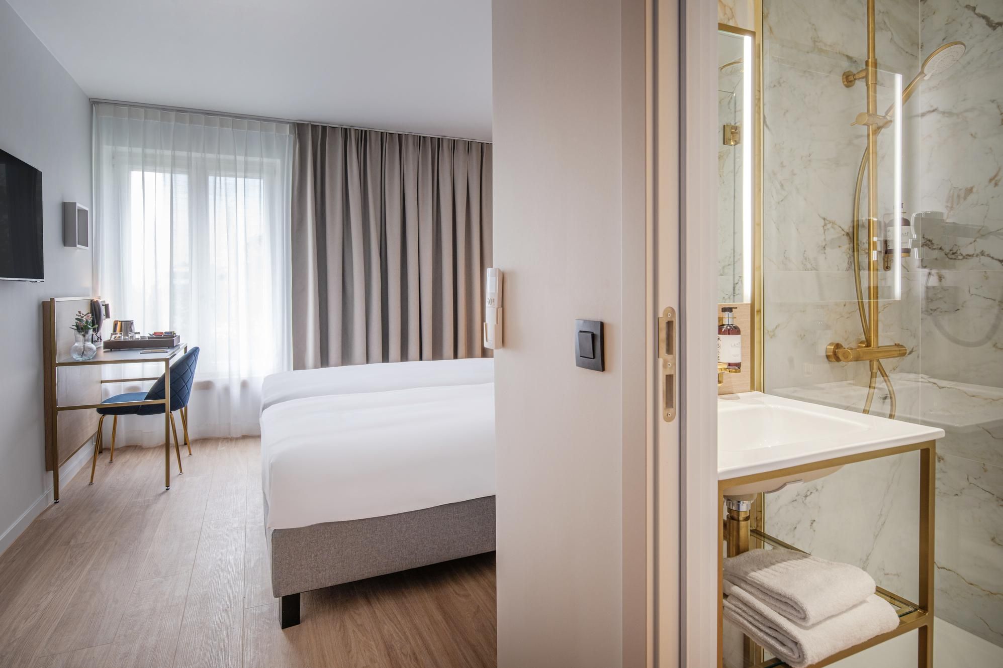 Double - Non-Smoking