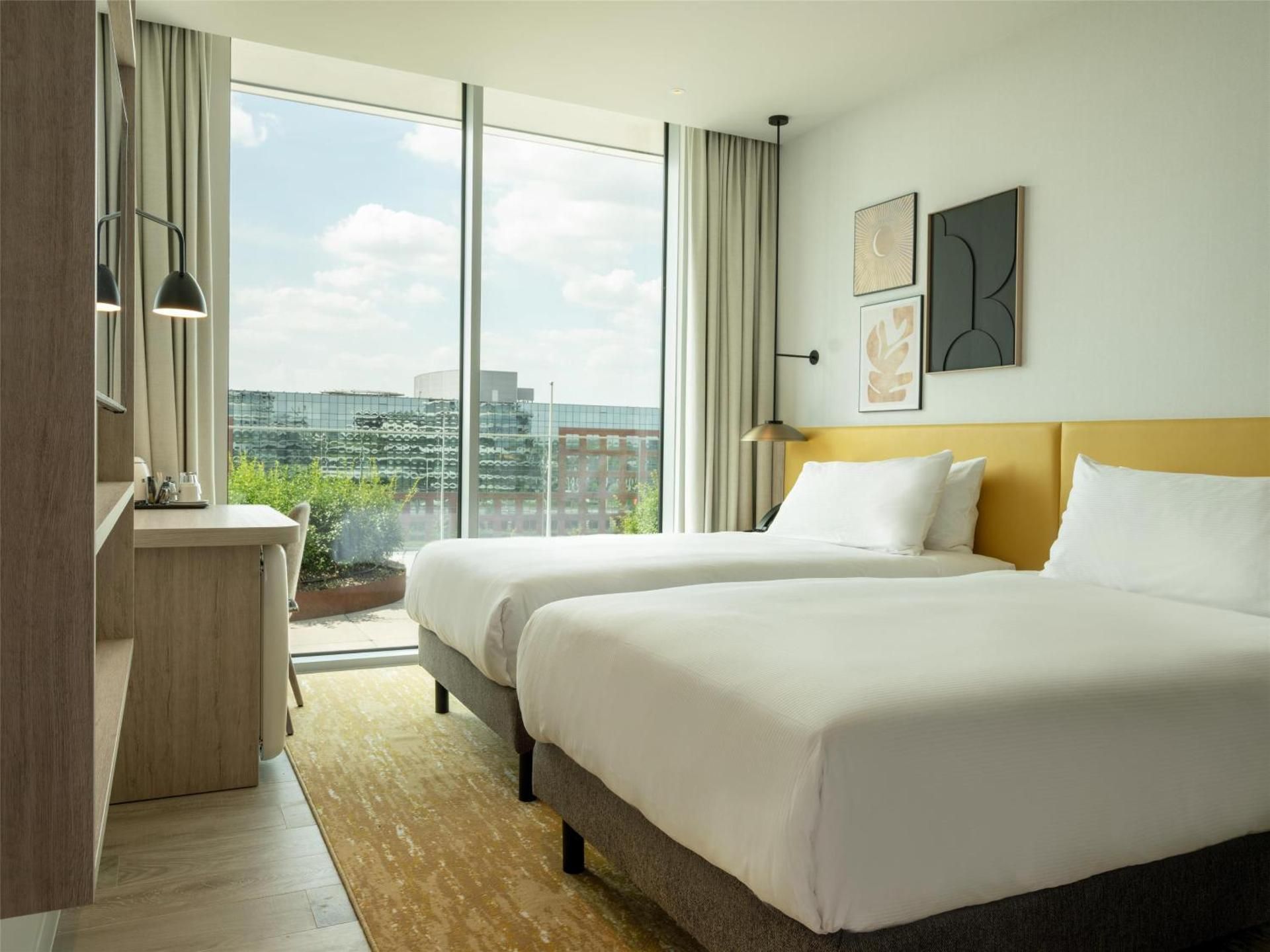 Hilton Garden Inn Brussels Airport Twin Room