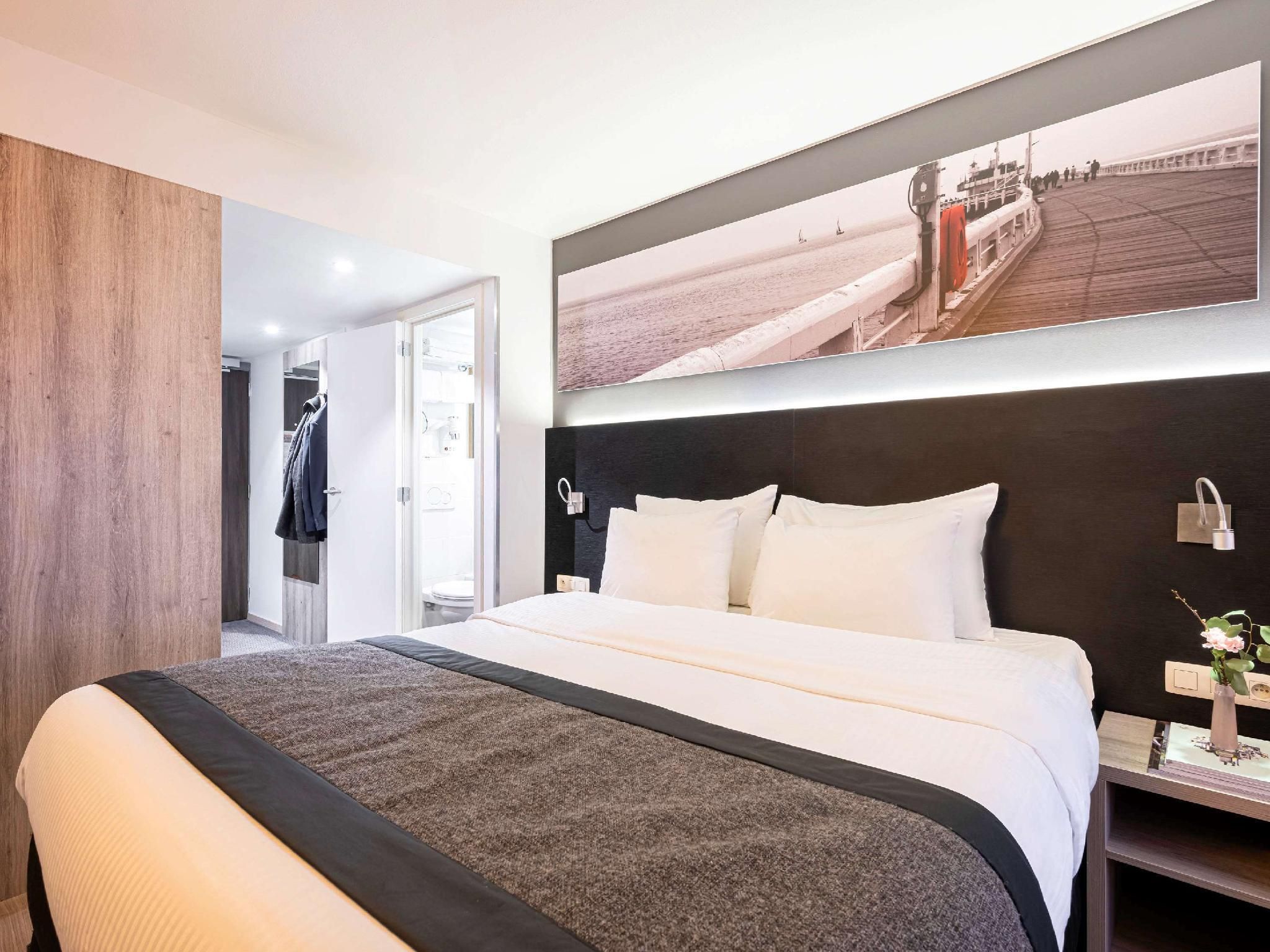 Classic cosy room with 1 double bed