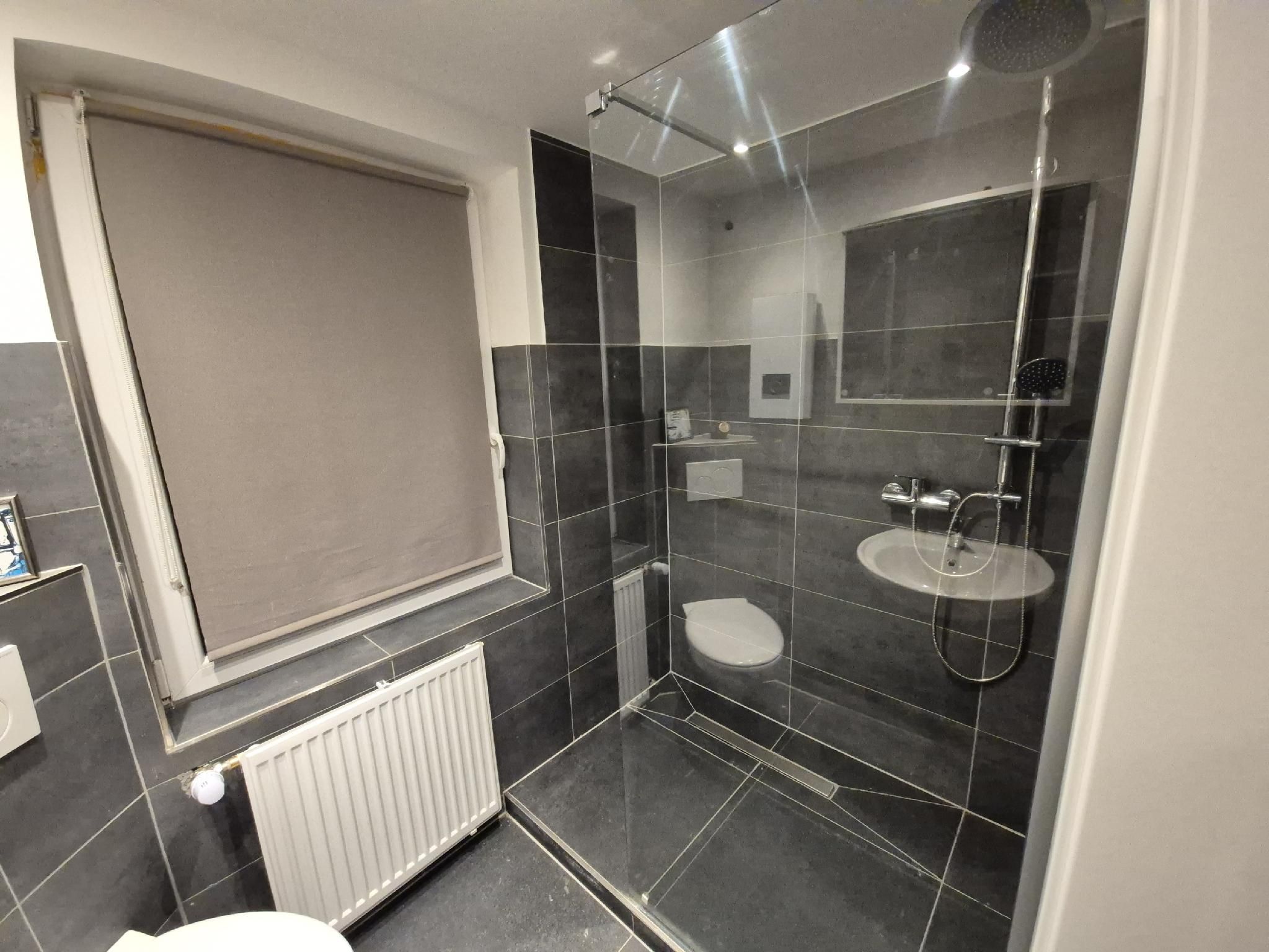 Apartment 2 - Luis. 75