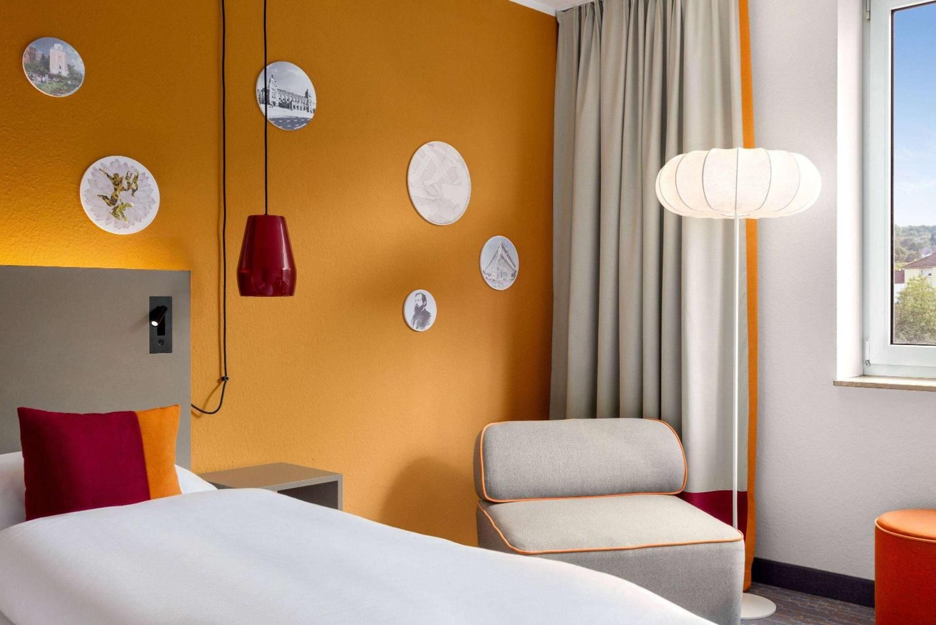 Vienna House Easy by Wyndham Wuppertal Comfort Room 2