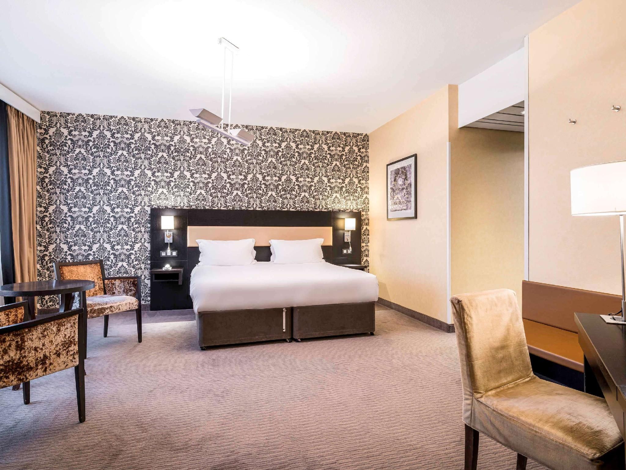 Superior Room with 1 Double Bed