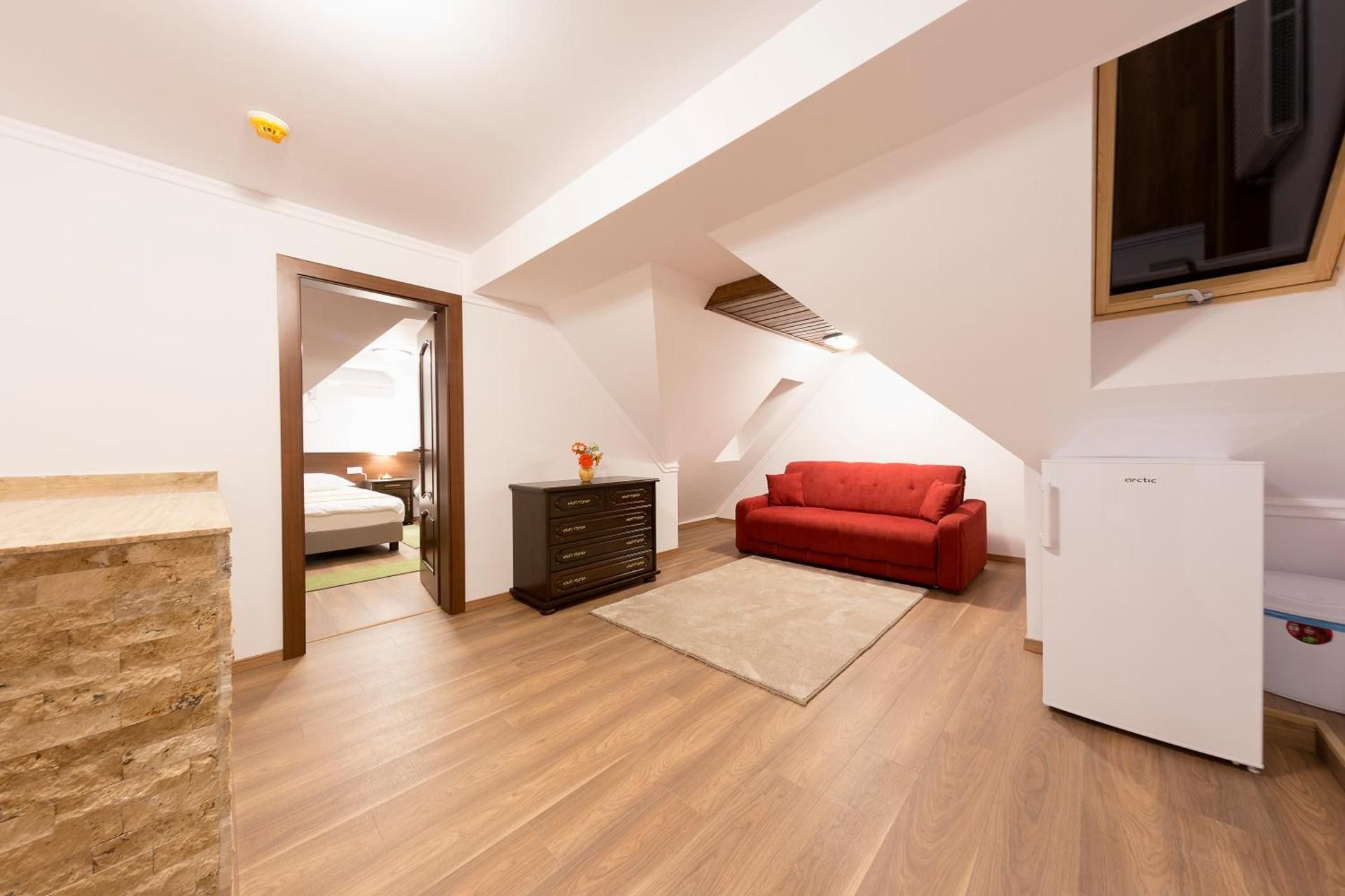 Double Room with Extra Bed - Attic 