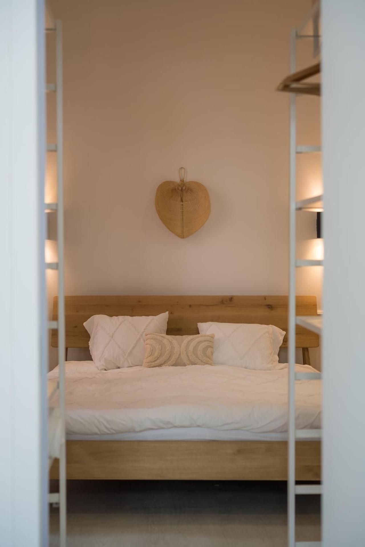 One-Bedroom Apartment with City View