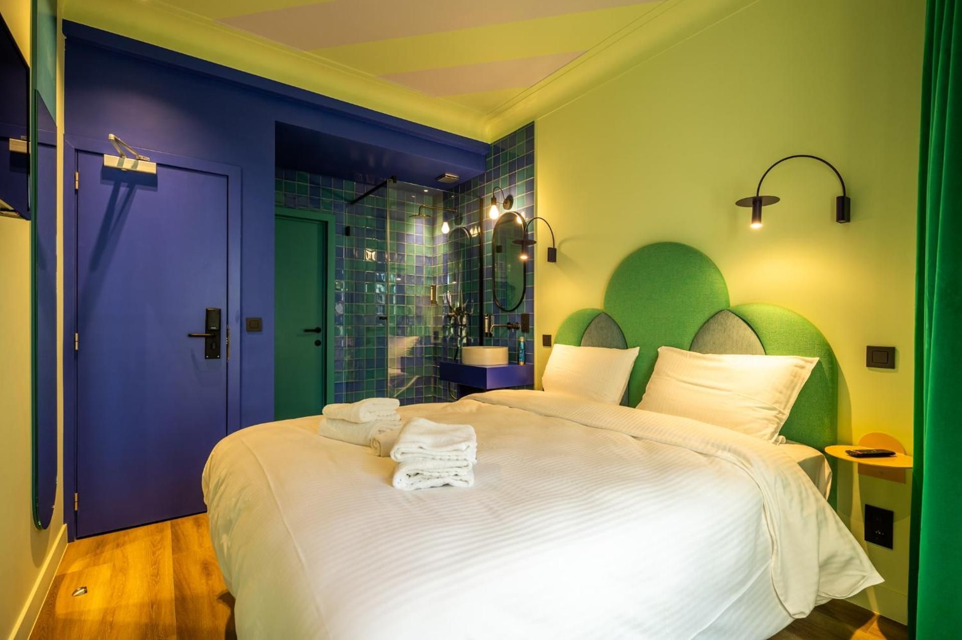 P6 Antwerp Standard Double Room 2