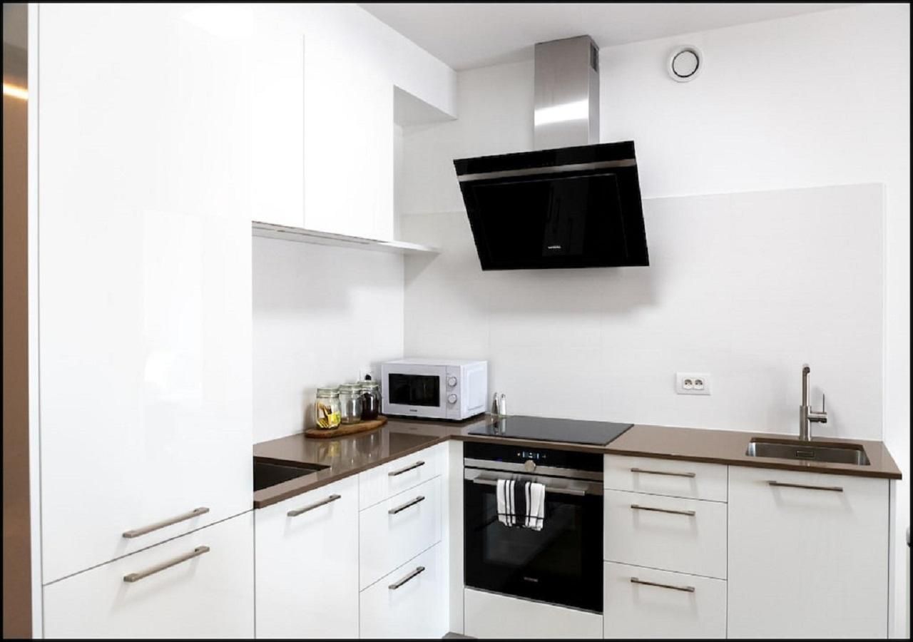 One Bedroom Apartment